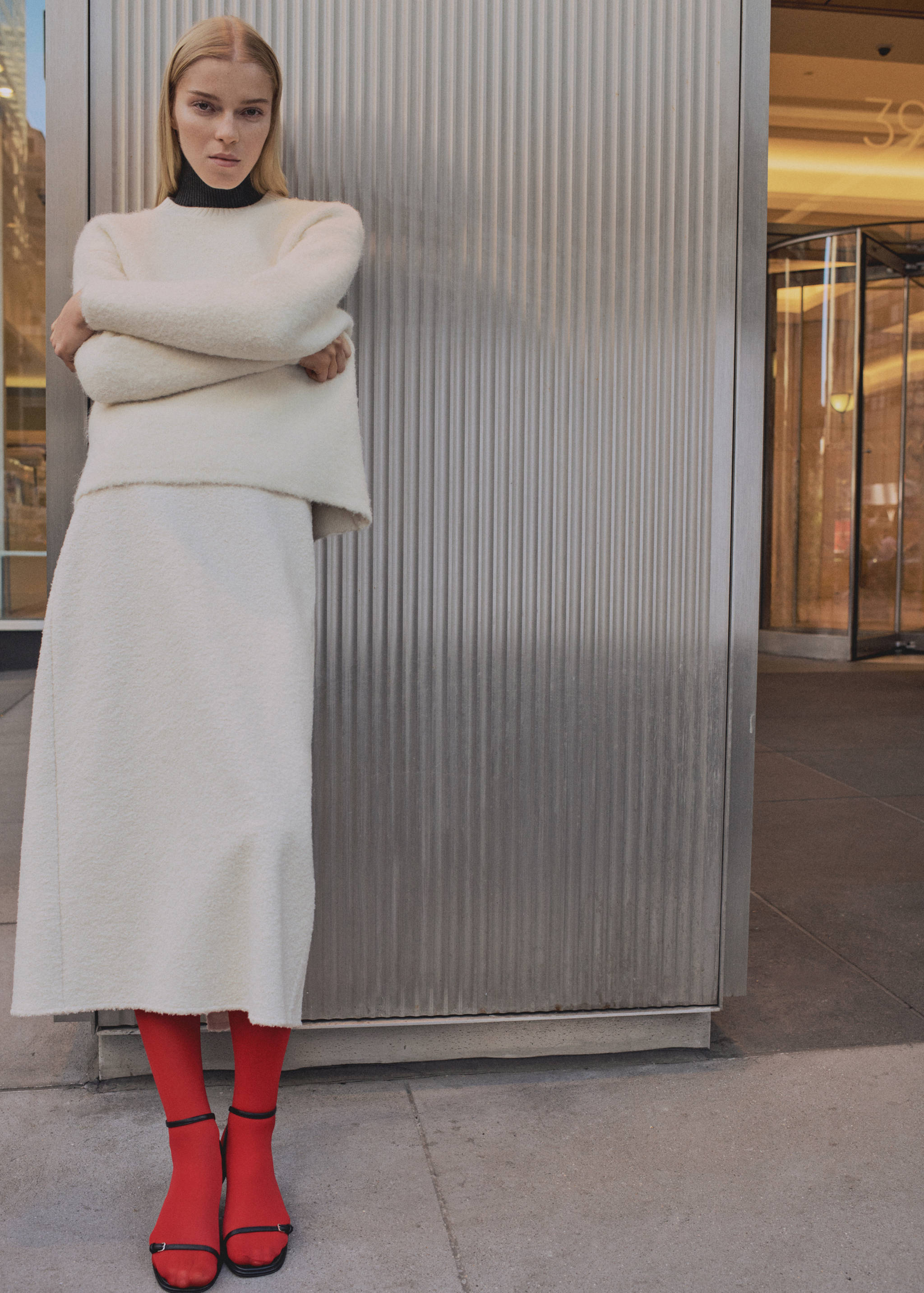 Πουλόβερ με στρογγυλή λαιμόκοψη και μαλακό τελείωμα - Γενικό πλάνο