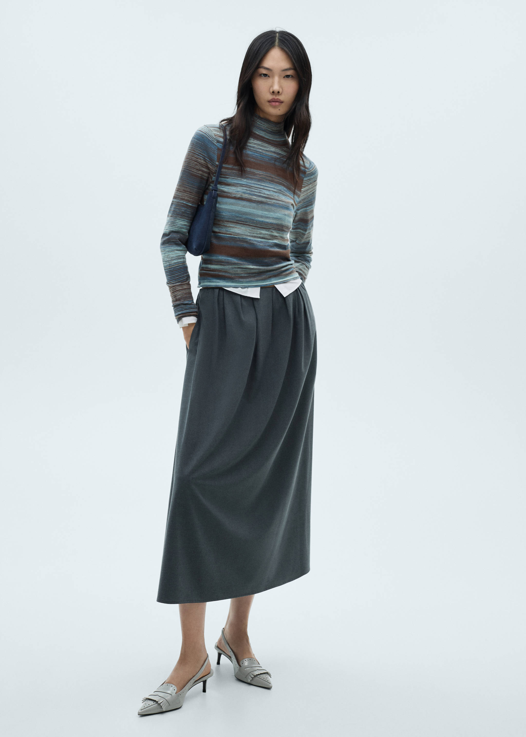 Jersey rayas cuello alto - Plano general