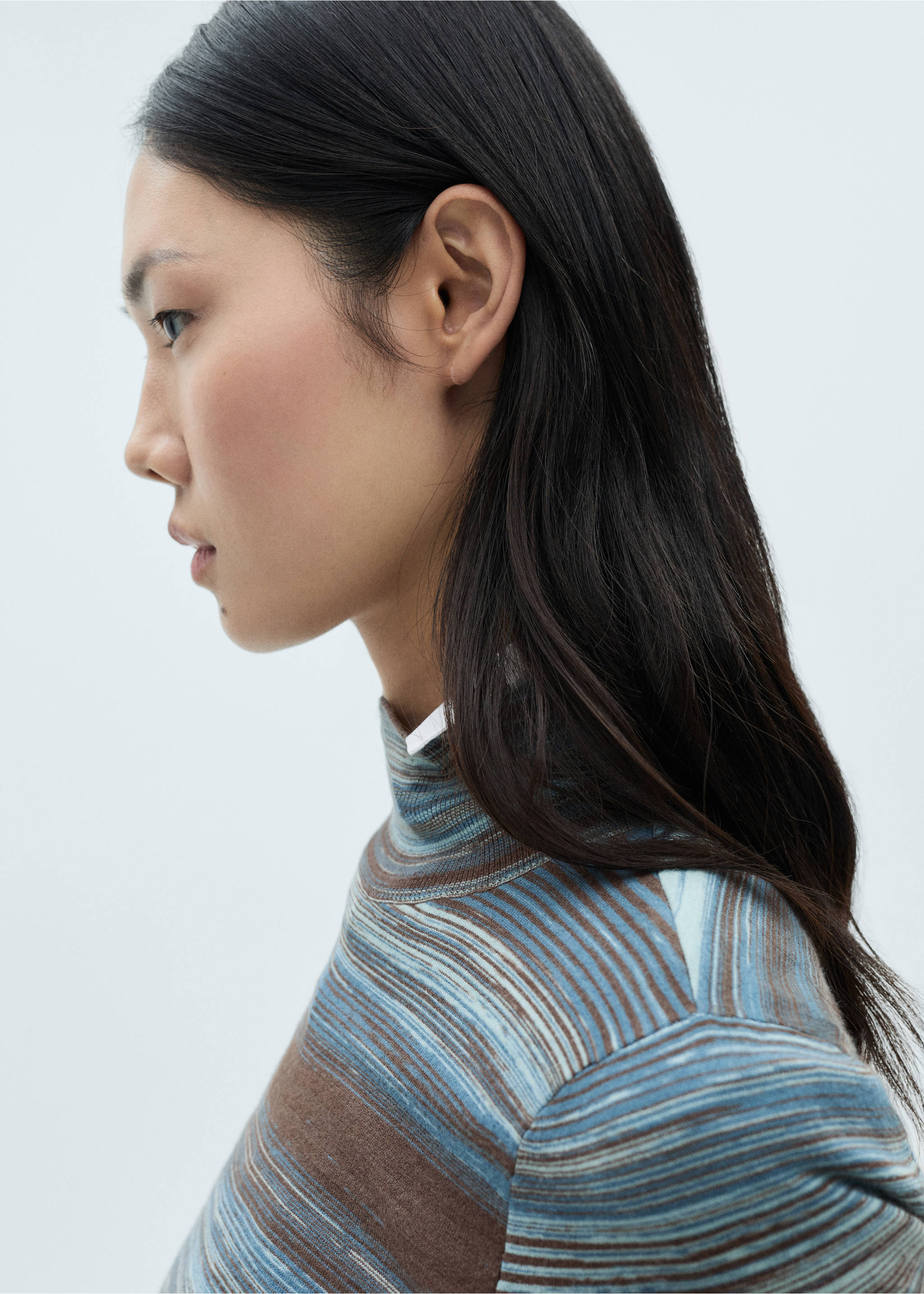 Stand-collar striped sweater - Details of the article 1, Blue. Ref: 87000360-00.