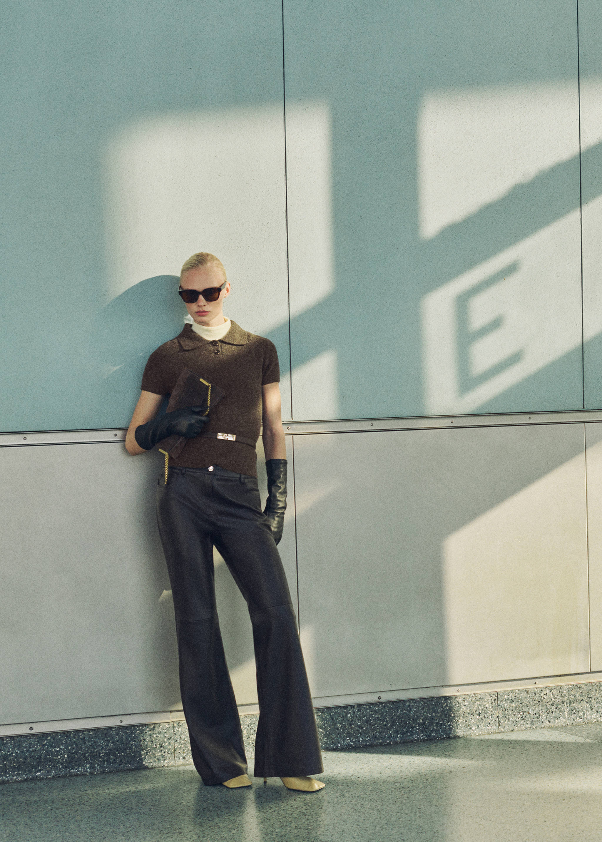 Kurzarm-Pullover mit Polokragen - Detail des Artikels 7