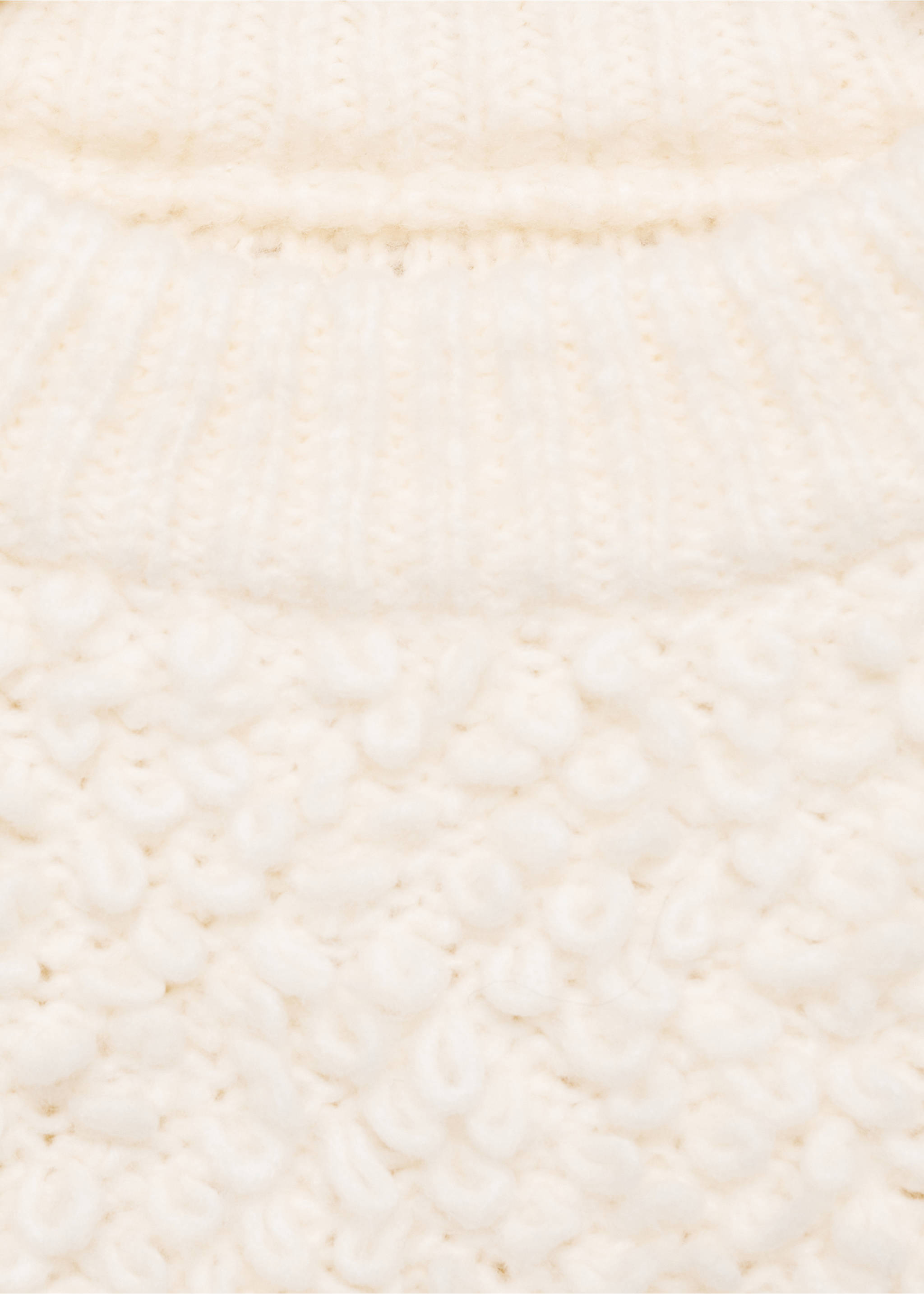Round-neck bouclé sweater - Details of the article 8, Ecru. Ref: 87000366-00.