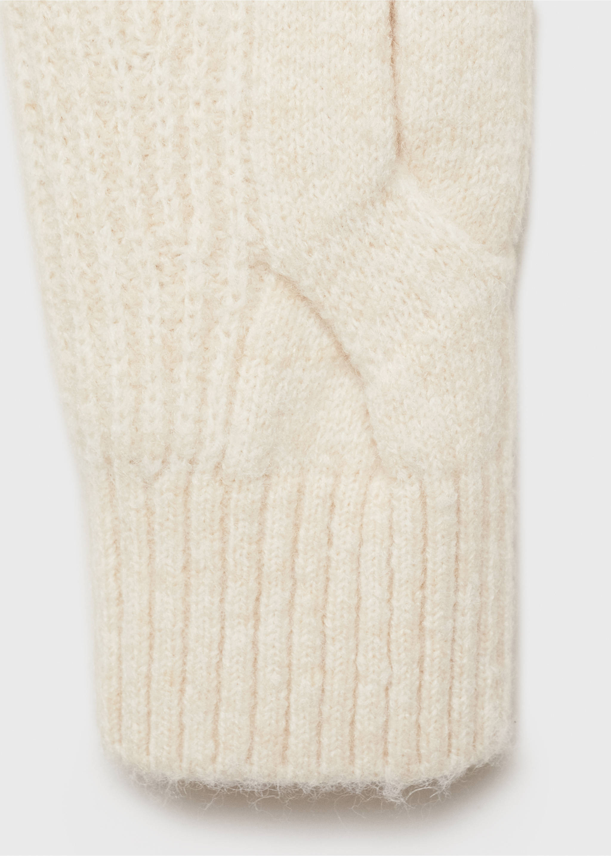 V-neck braided sweater - Details of the article 0, Ecru. Ref: 87000367-00.