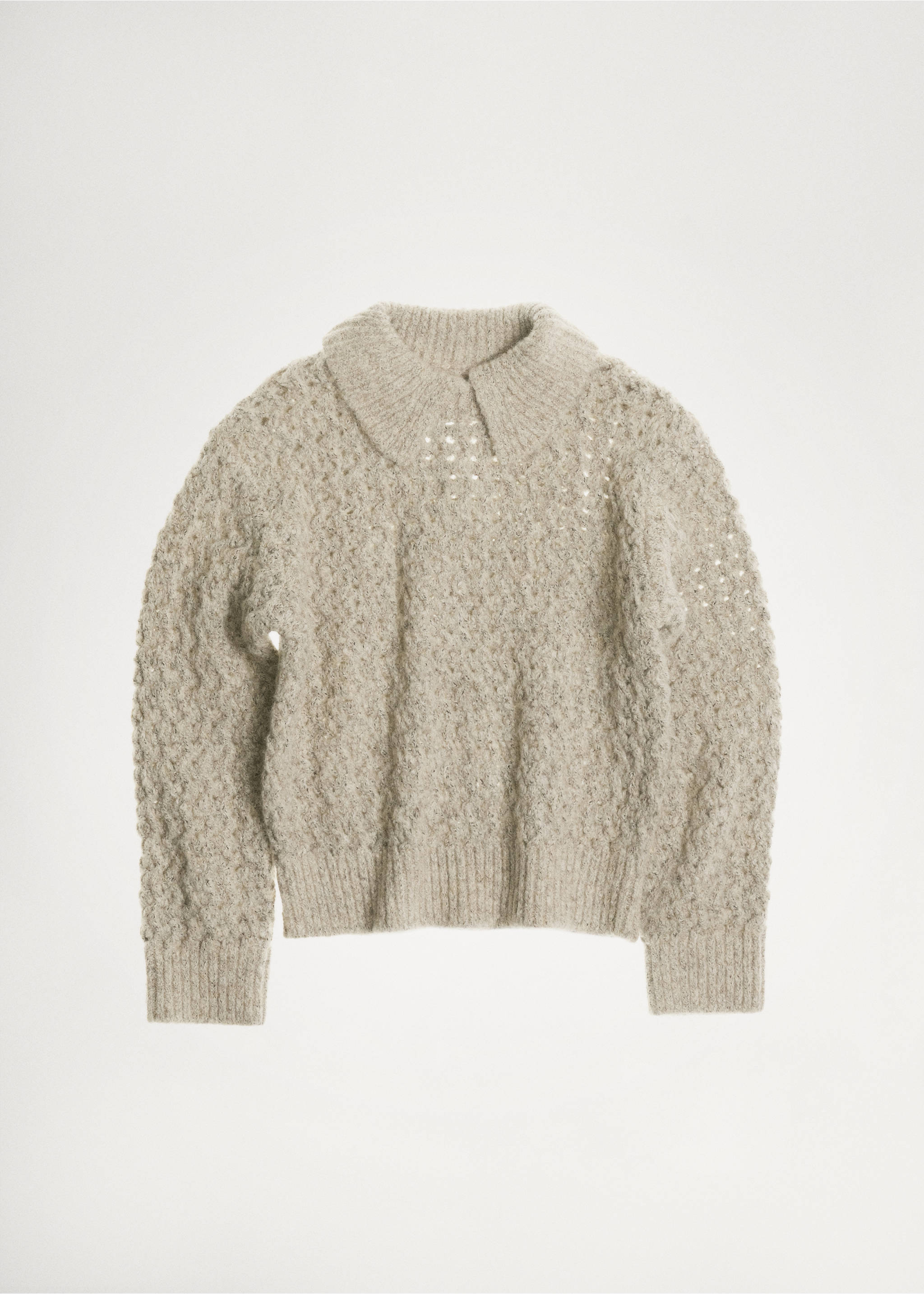Openwork knitted polo-neck sweater - Details of the article 7, Sand. Ref: 87000370-00.