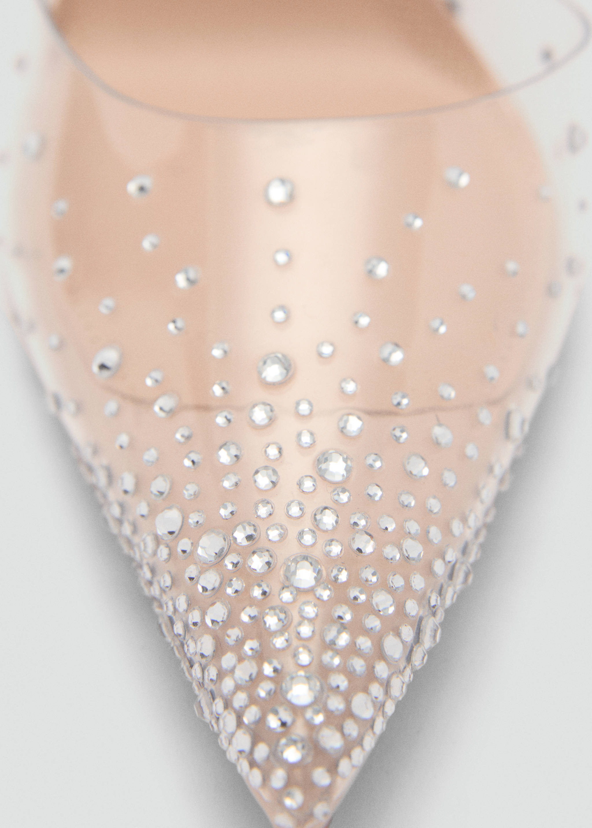 Schuh mit strassverzierter durchsichtiger Spitze - Detail des Artikels 2