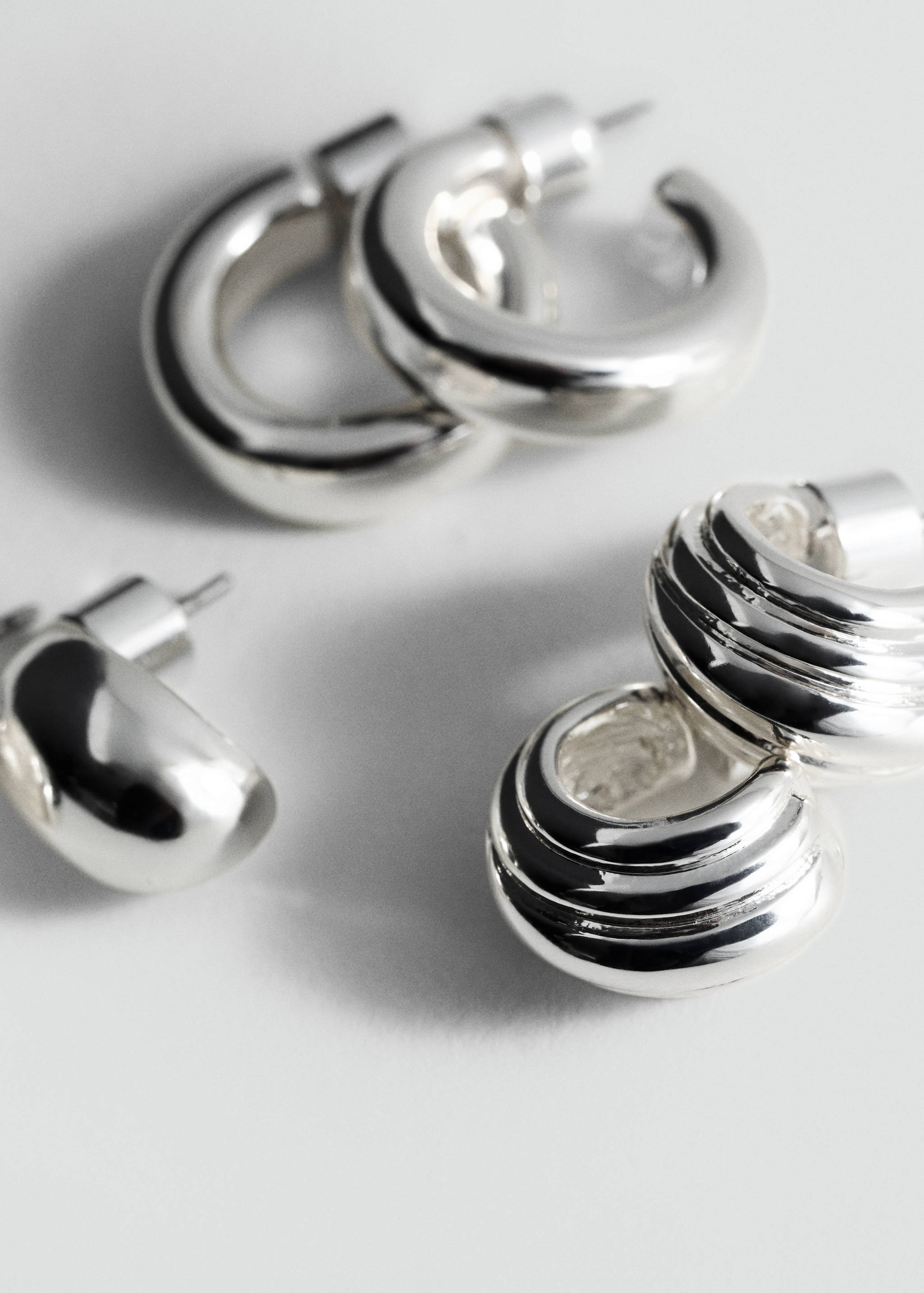 Set boucles d’oreilles combinées - Plan moyen