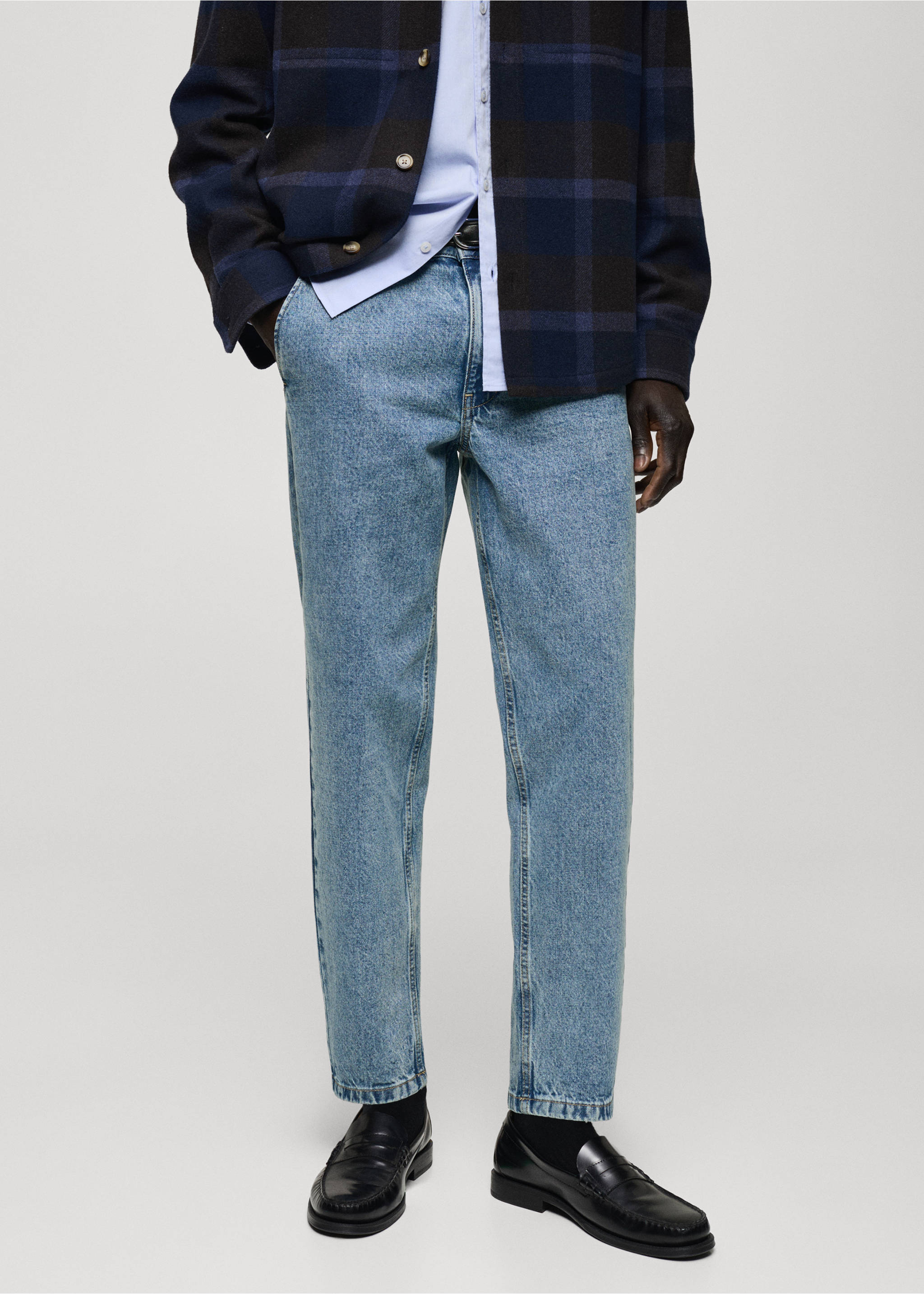 Worn effect straight fit jeans - Medium plane, Medium Blue. Ref: 87000599-00.