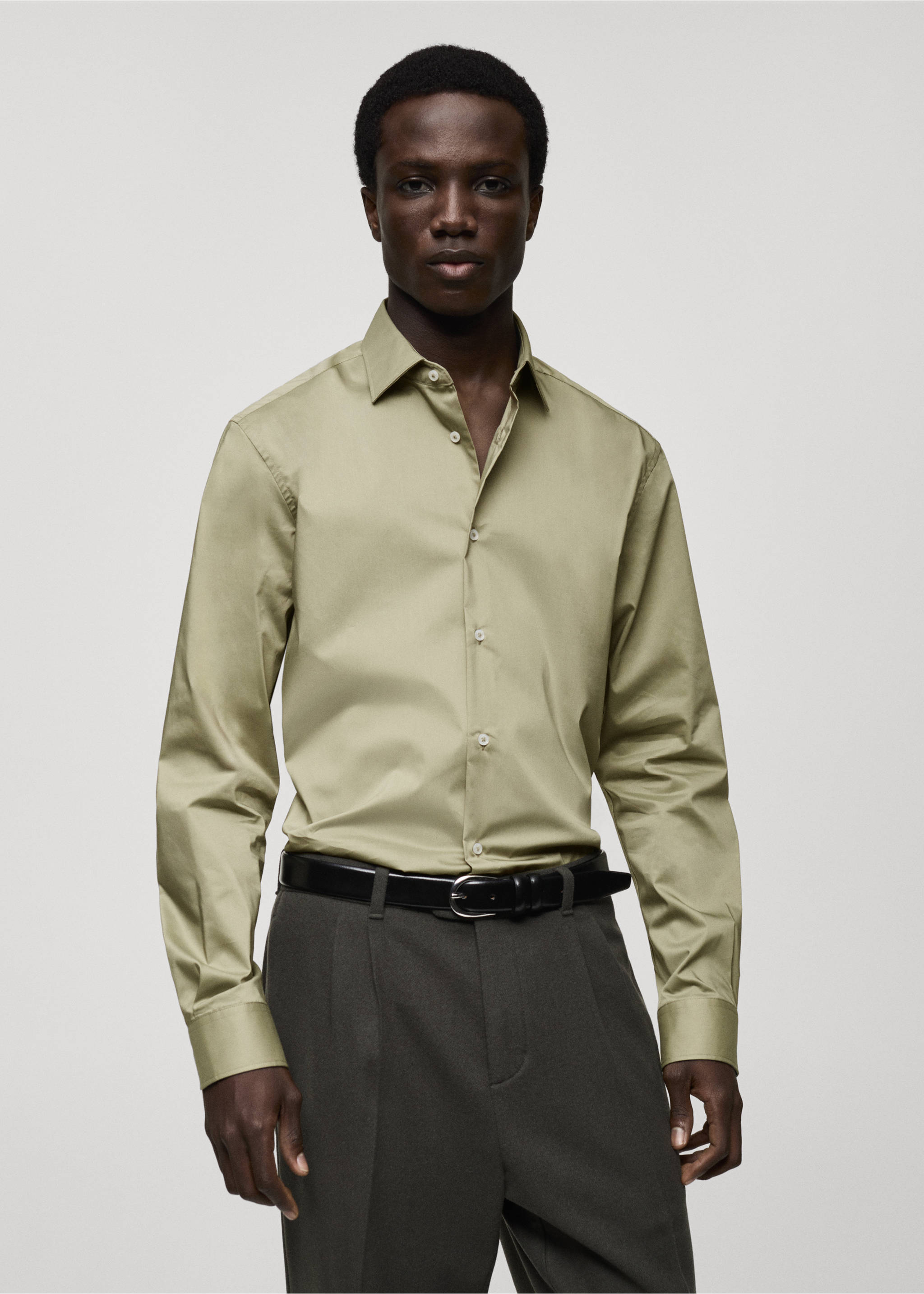 Regular-fit stretch cotton shirt - Medium plane, Green. Ref: 87000602-00.