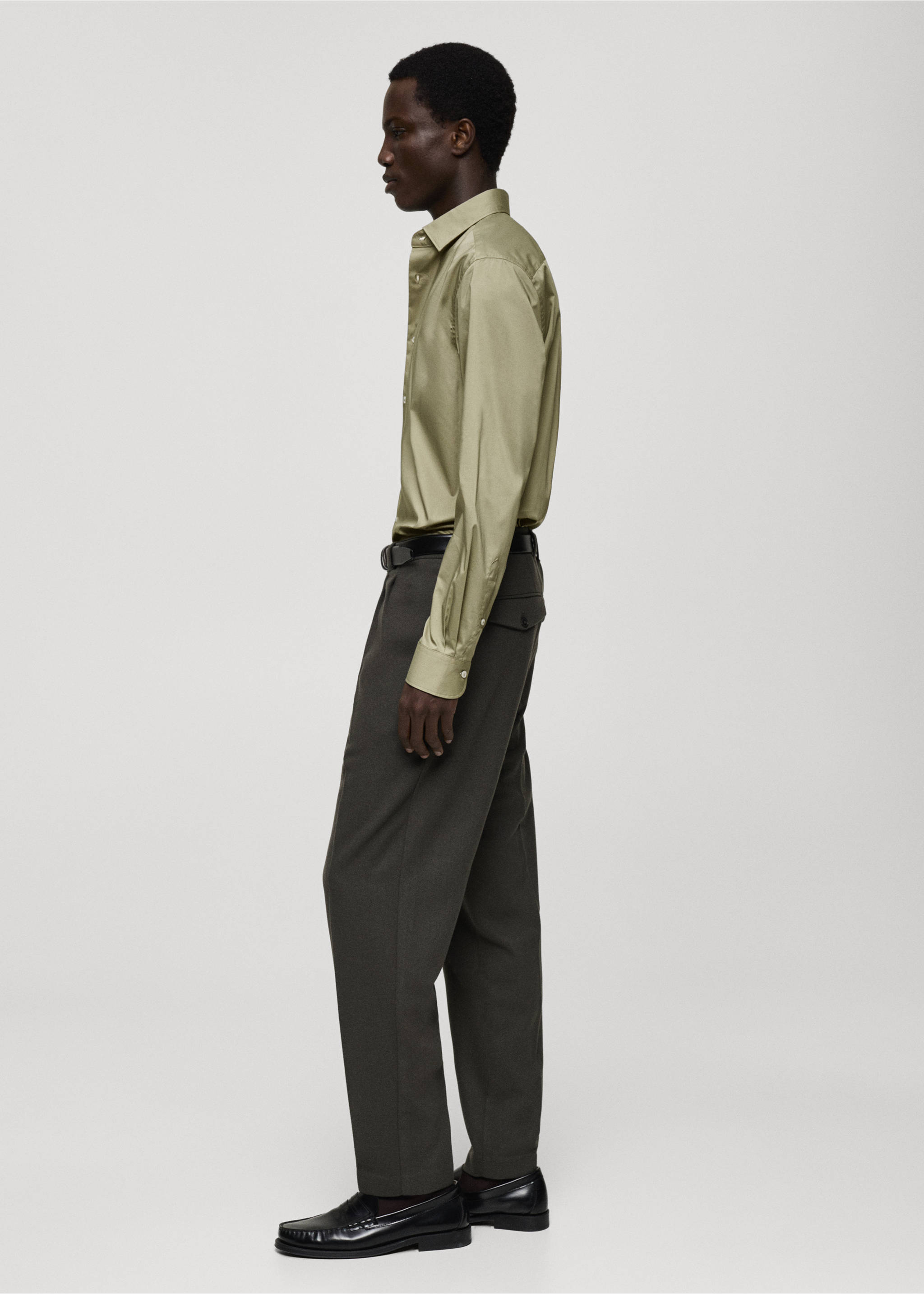 Regular-fit stretch cotton shirt - Details of the article 2, Green. Ref: 87000602-00.