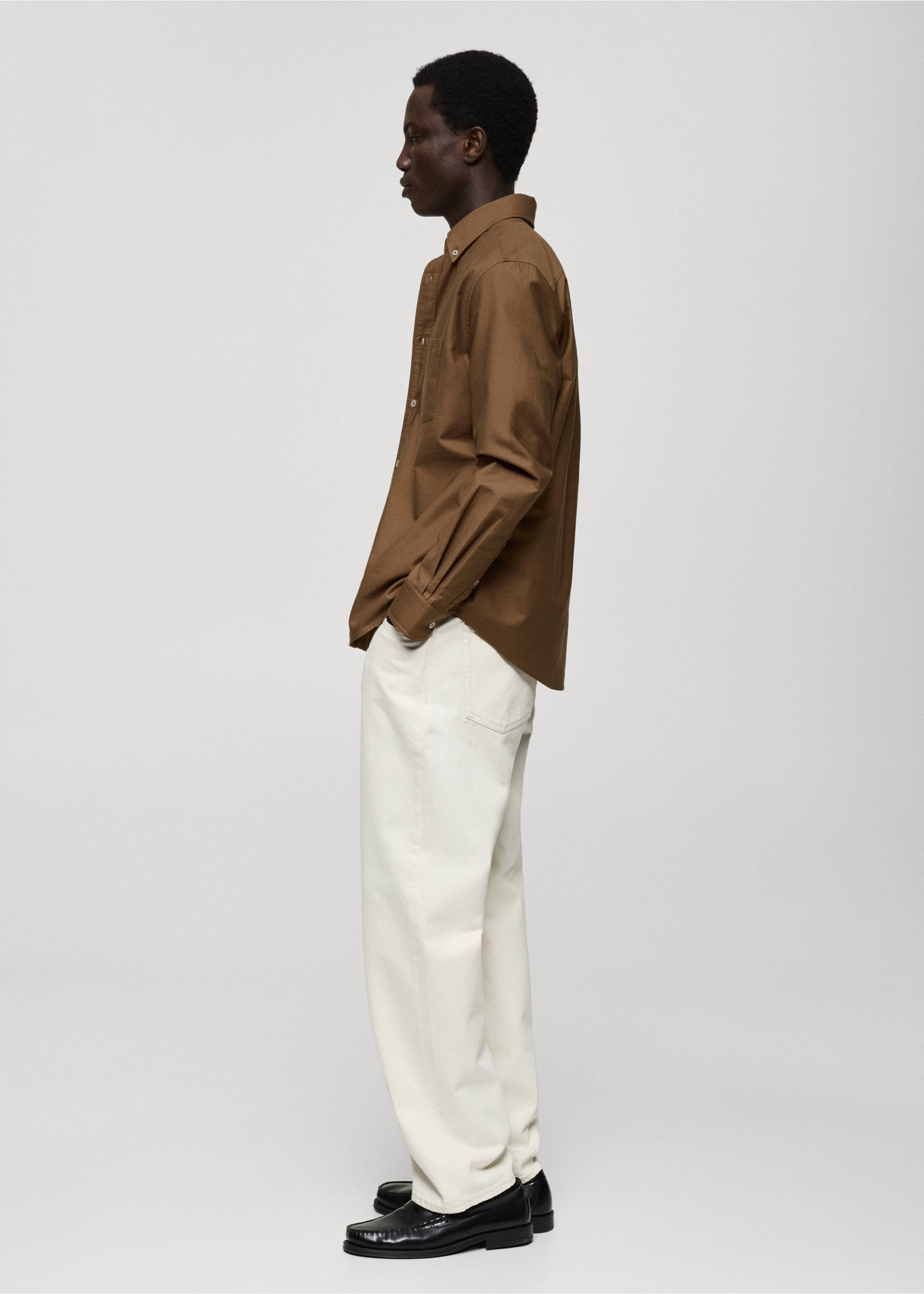 100% cotton Oxford shirt - Details of the article 2, Brown. Ref: 87000604-00.