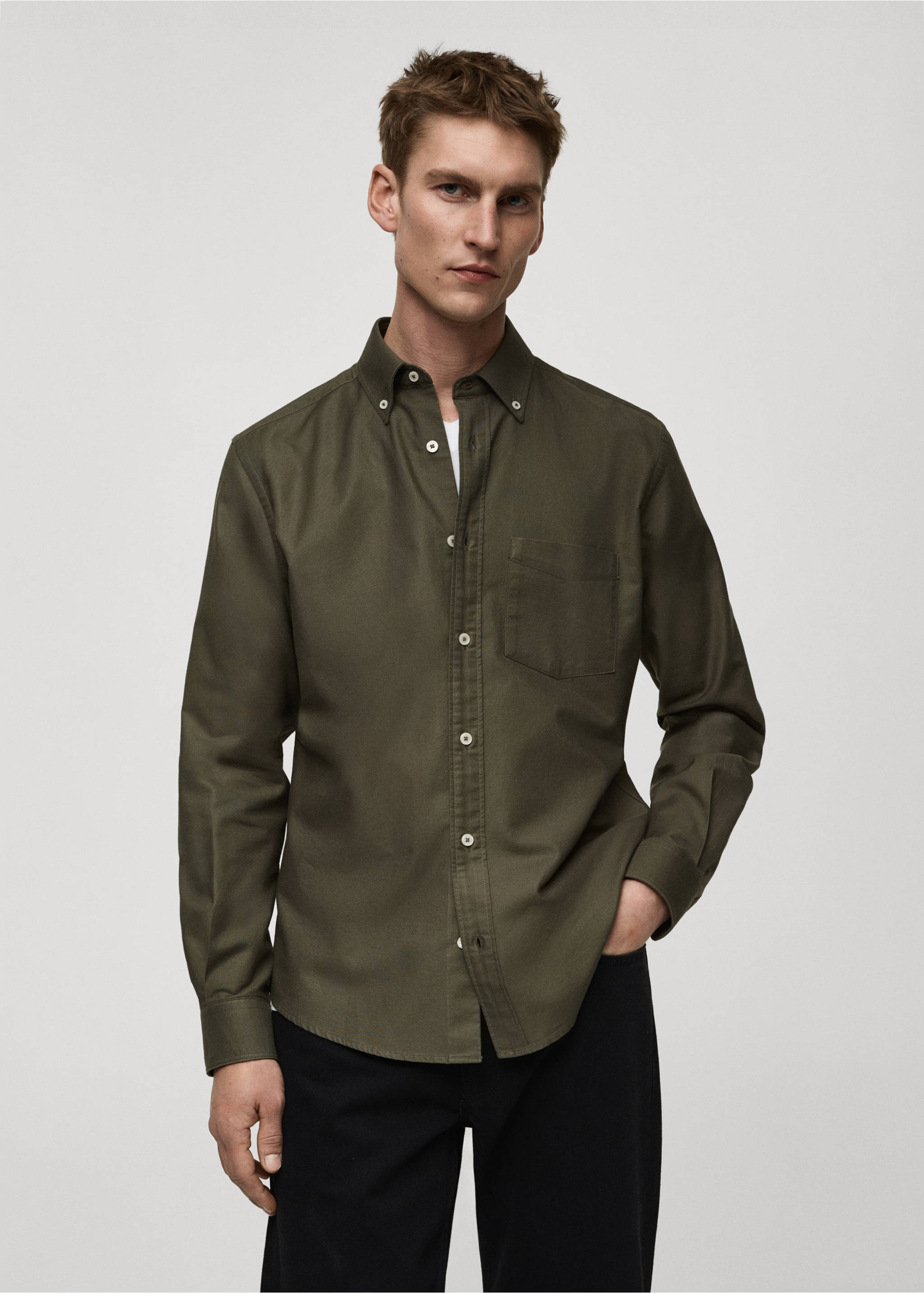 100% cotton Oxford shirt - Medium plane, Khaki. Ref: 87000604-00.