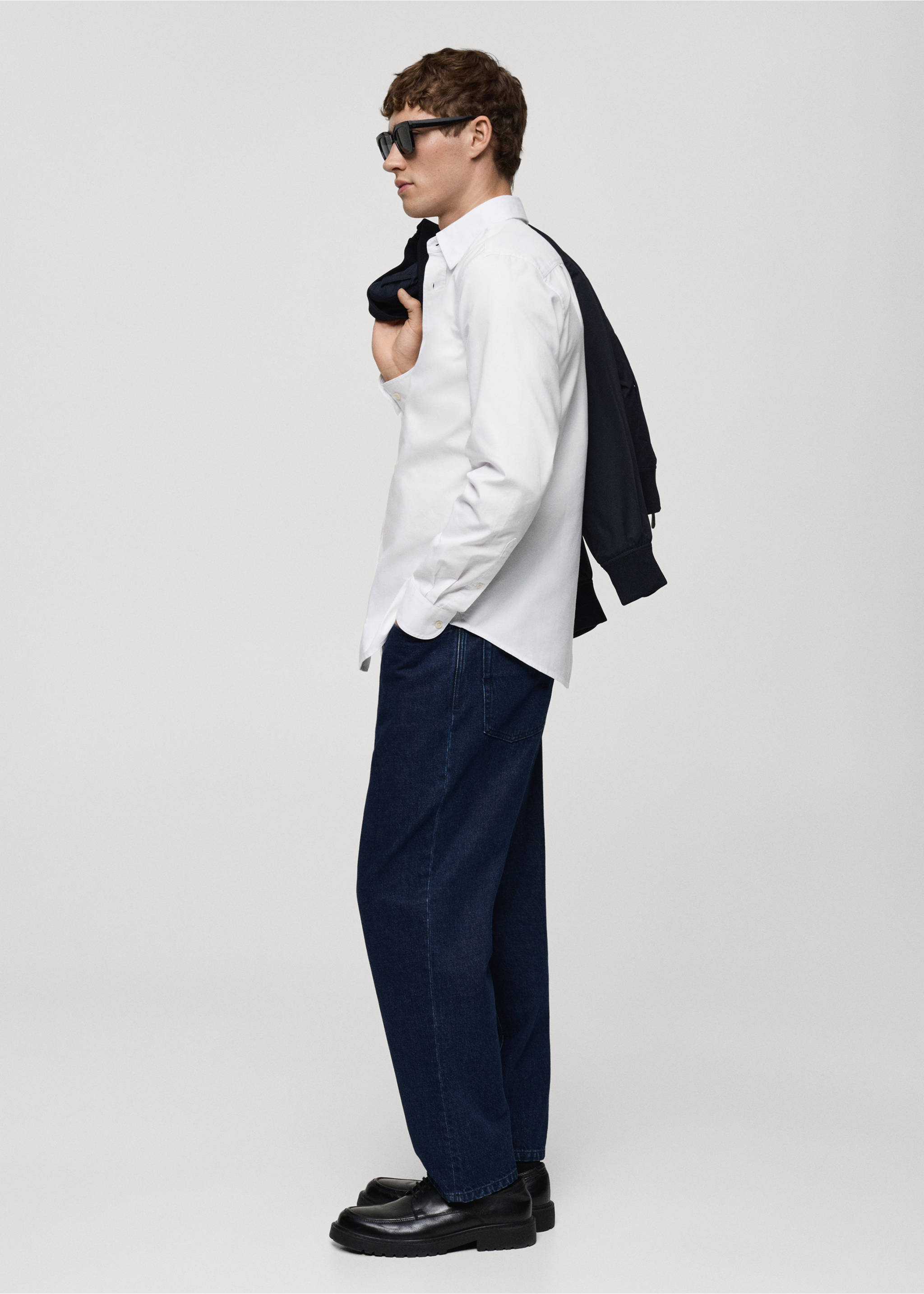 100% cotton Oxford shirt - Details of the article 2, White. Ref: 87000605-00.