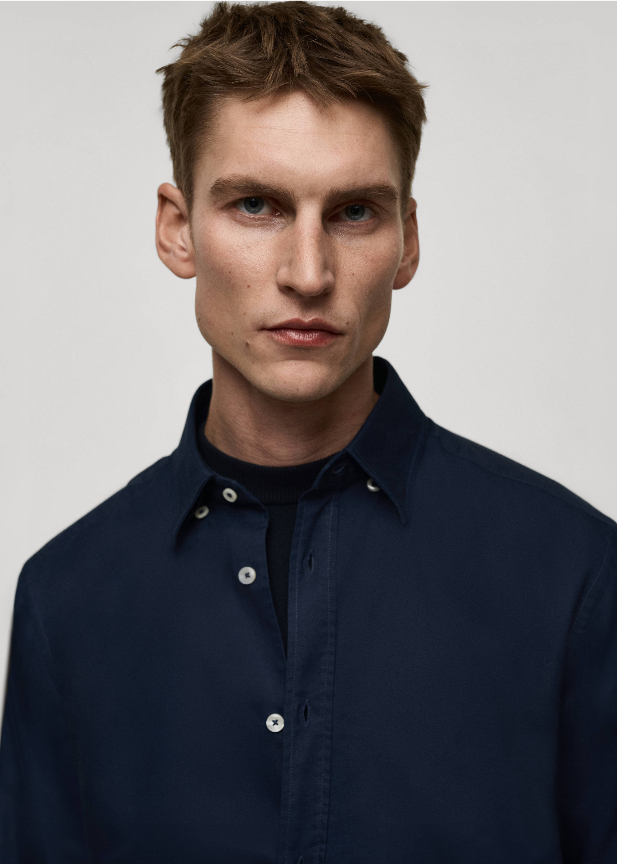 100% cotton Oxford shirt - Details of the article 1, Dark Navy. Ref: 87000605-00.