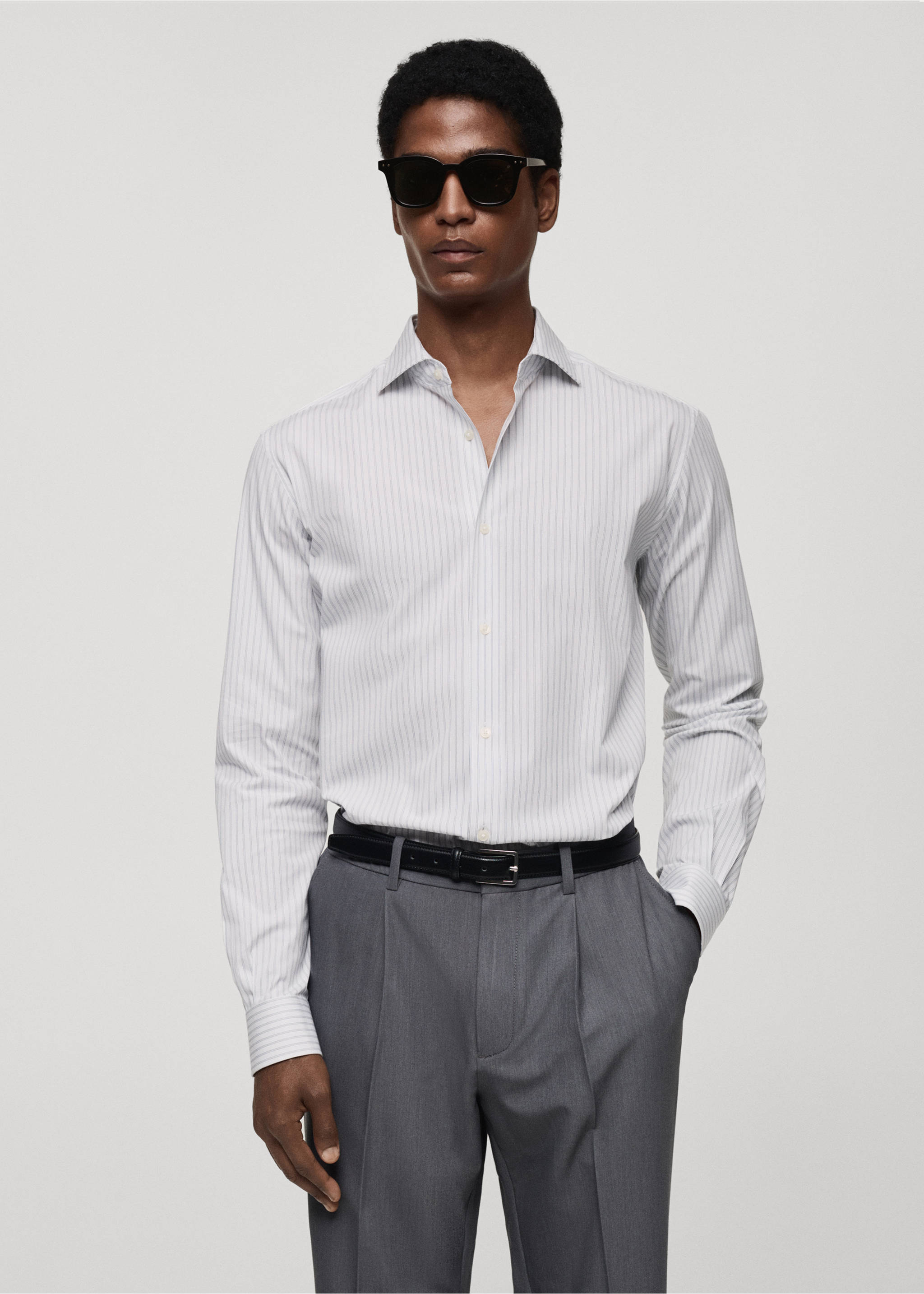 Camisa slim fit algodón rayas - Plano medio, Blanco. Ref: 87000607-00.