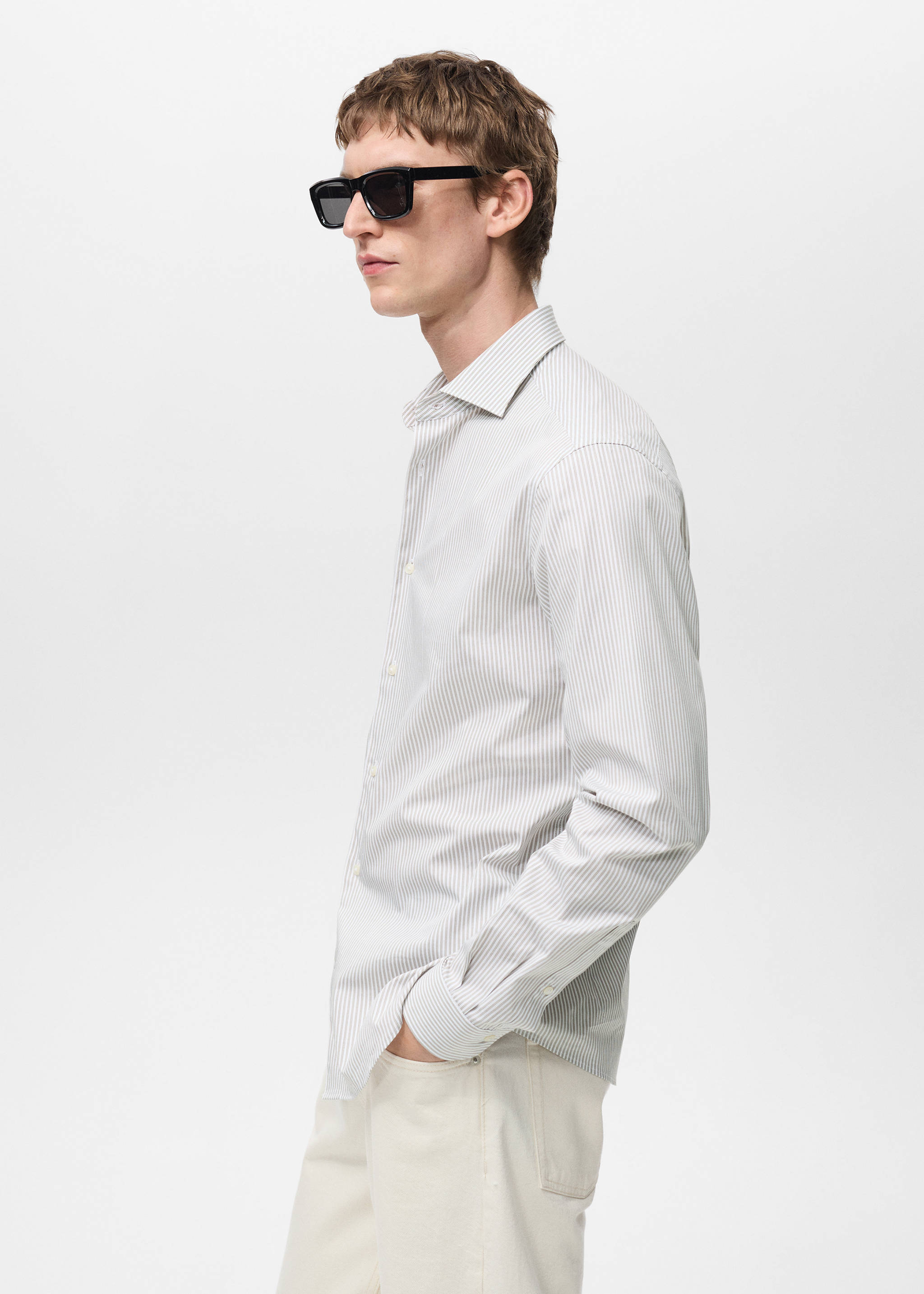 Slim fit striped cotton shirt - Details of the article 2