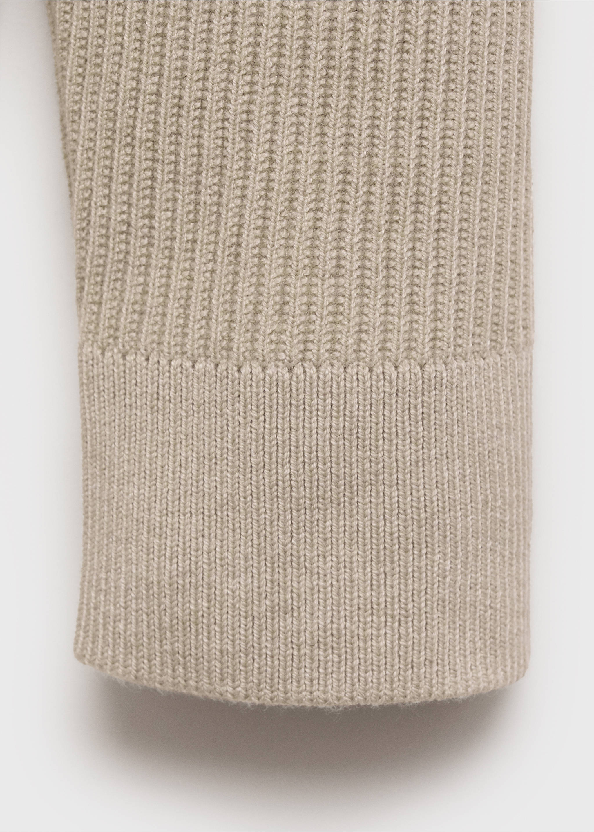 Gerippter Pullover mit Zip-Kragen - Detail des Artikels 0, Beige. Ref: 87000611-00.