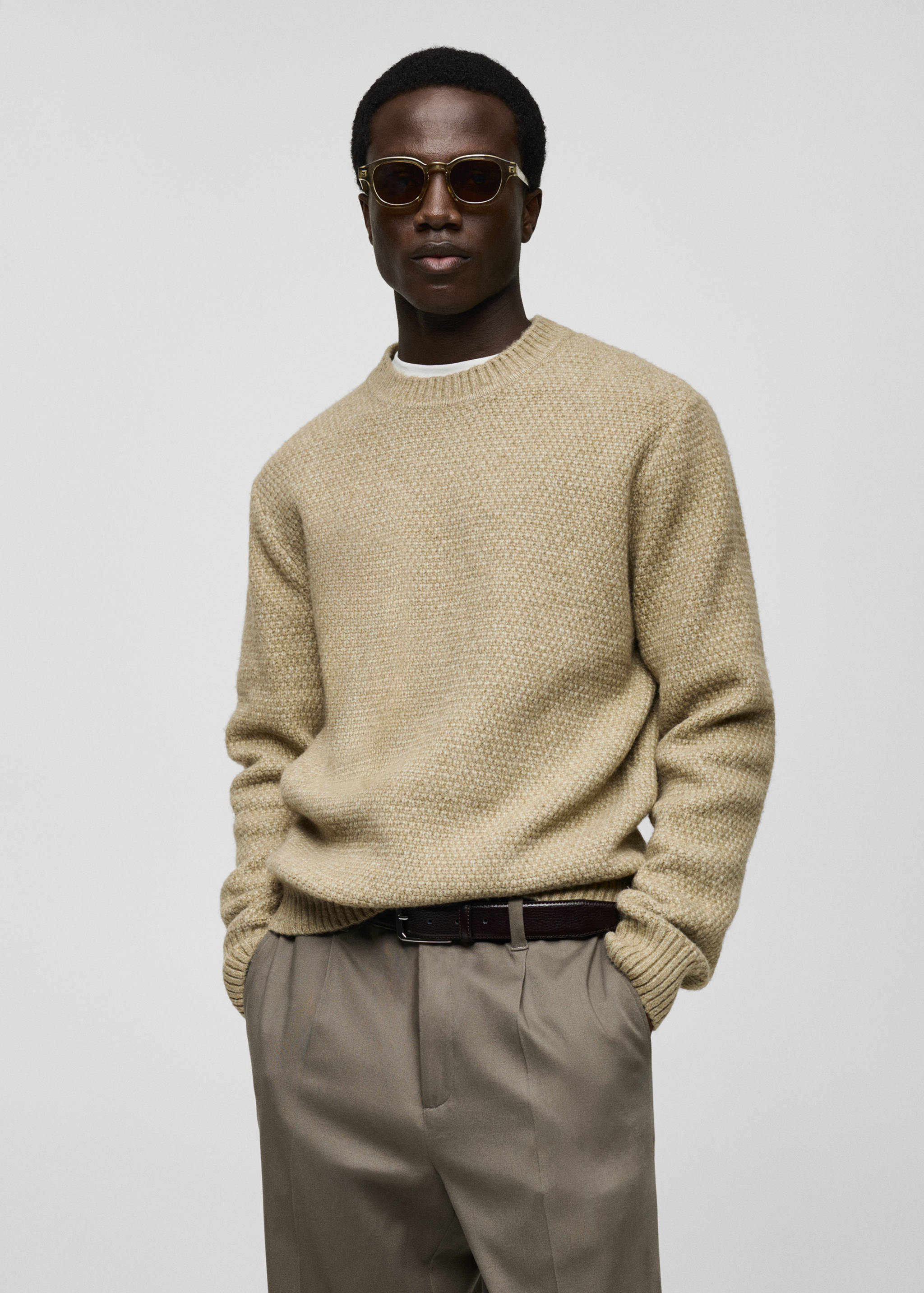 Strukturierter Strickpullover - Mittlere Ansicht