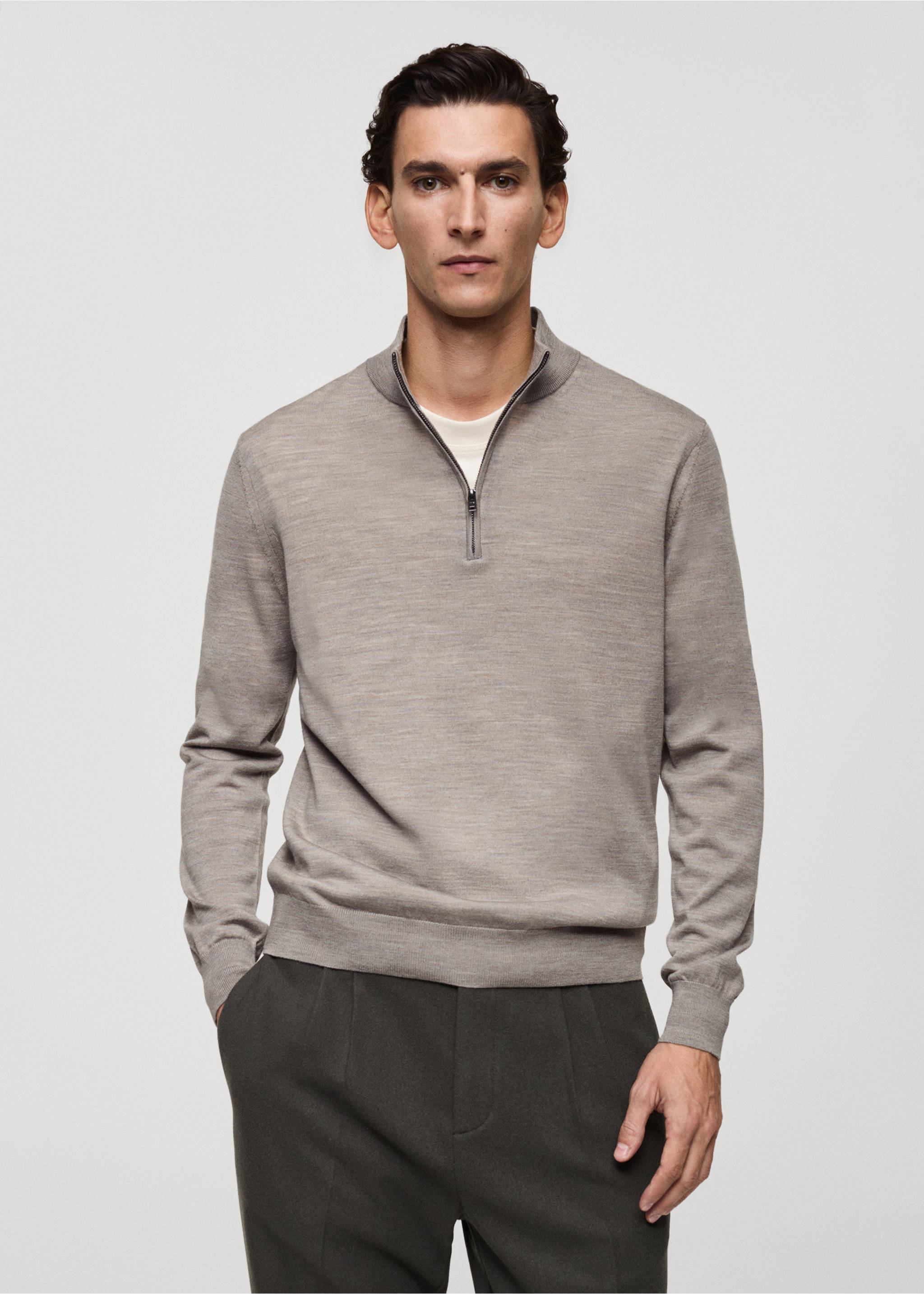 Pull-over 100 % laine mérinos col montant zippé - Plan moyen, Marron moyen. Ref: 87000617-00.