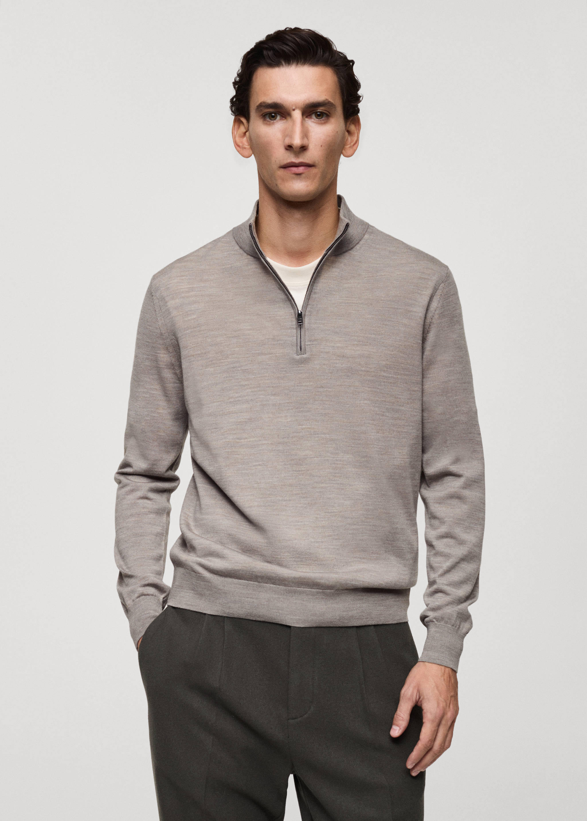 100% merino wool perkins-neck sweater with zipper - Medium plane