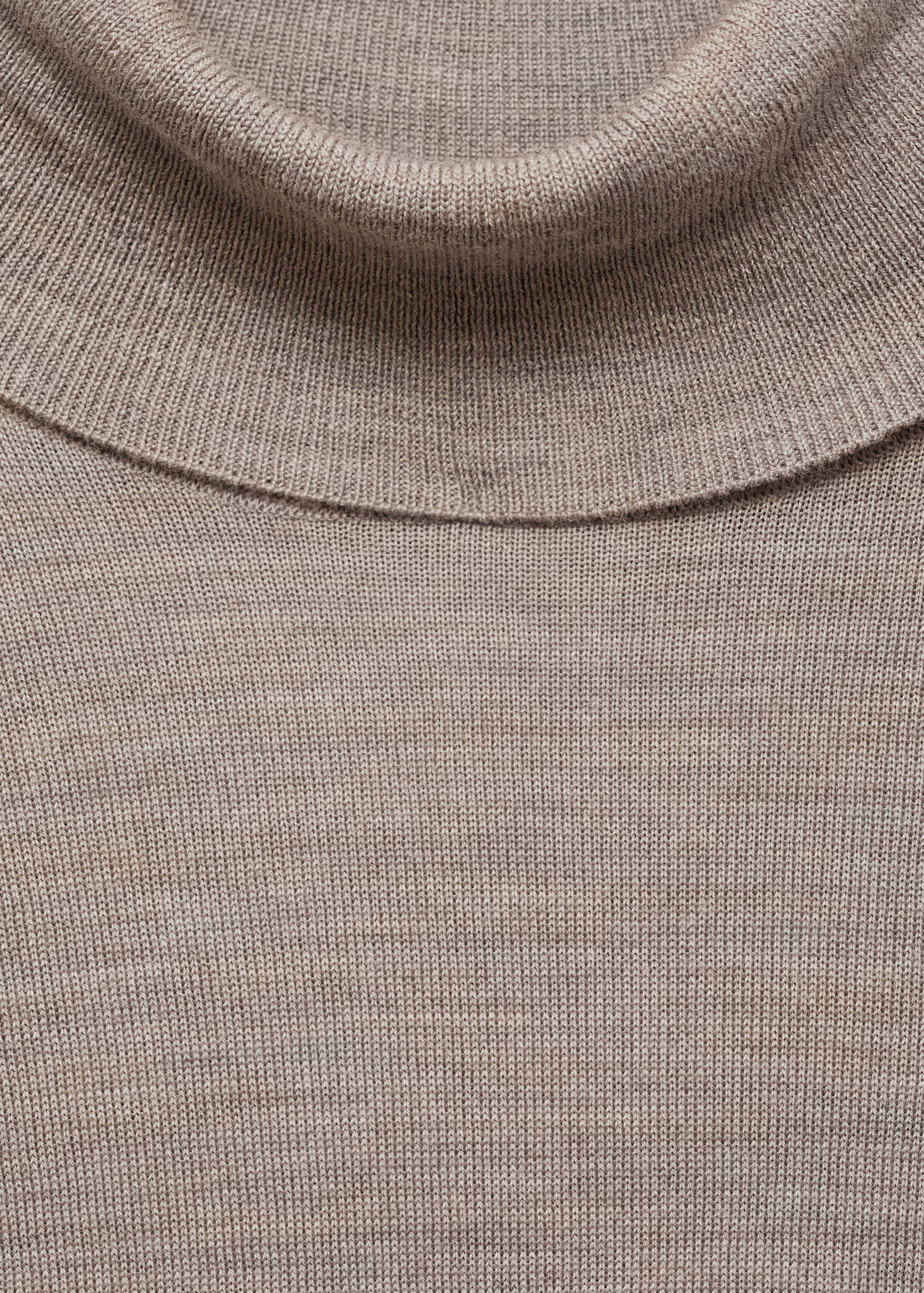 100% merino wool turtleneck sweater - Details of the article 8