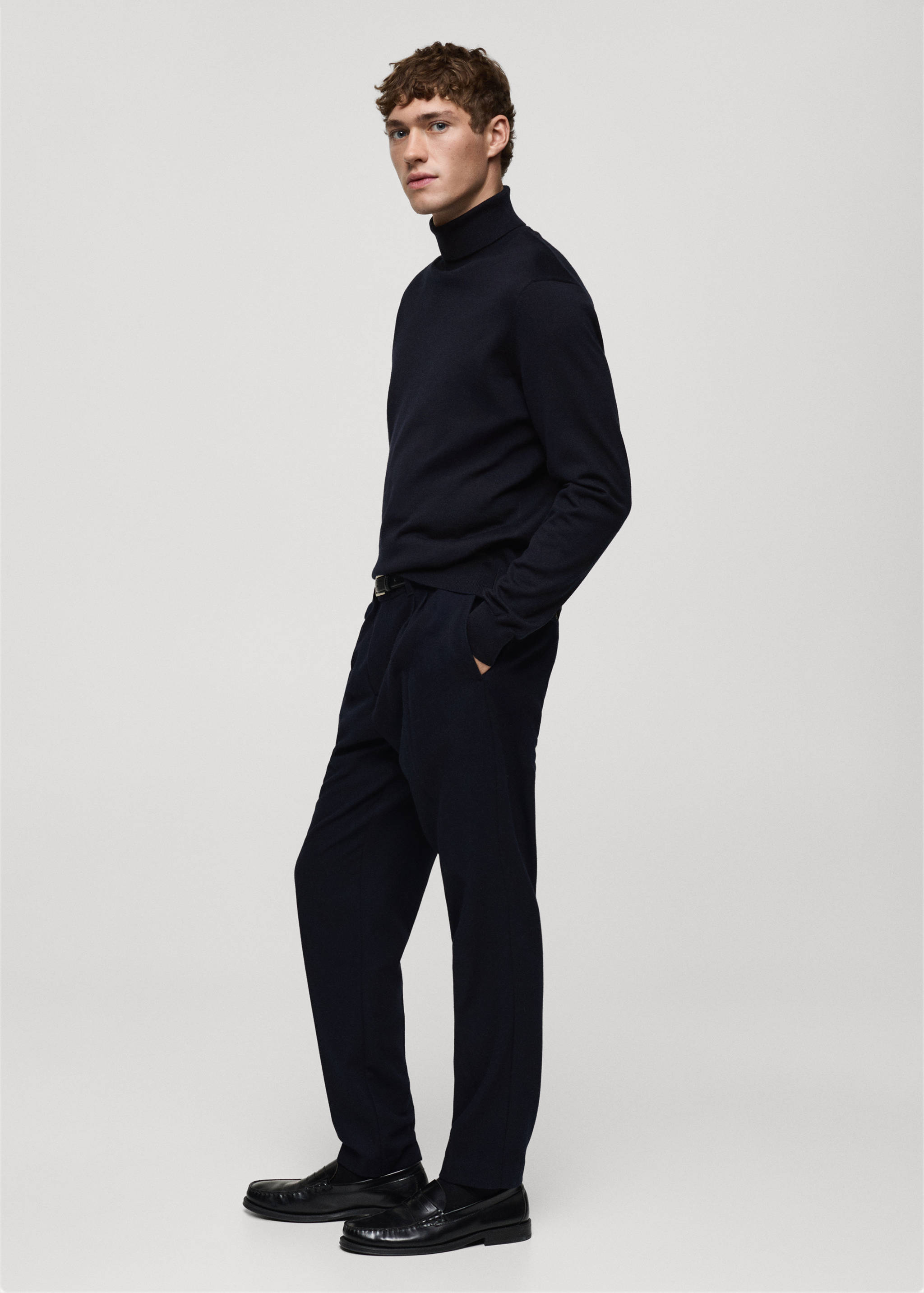 100% merino wool turtleneck sweater - Details of the article 2