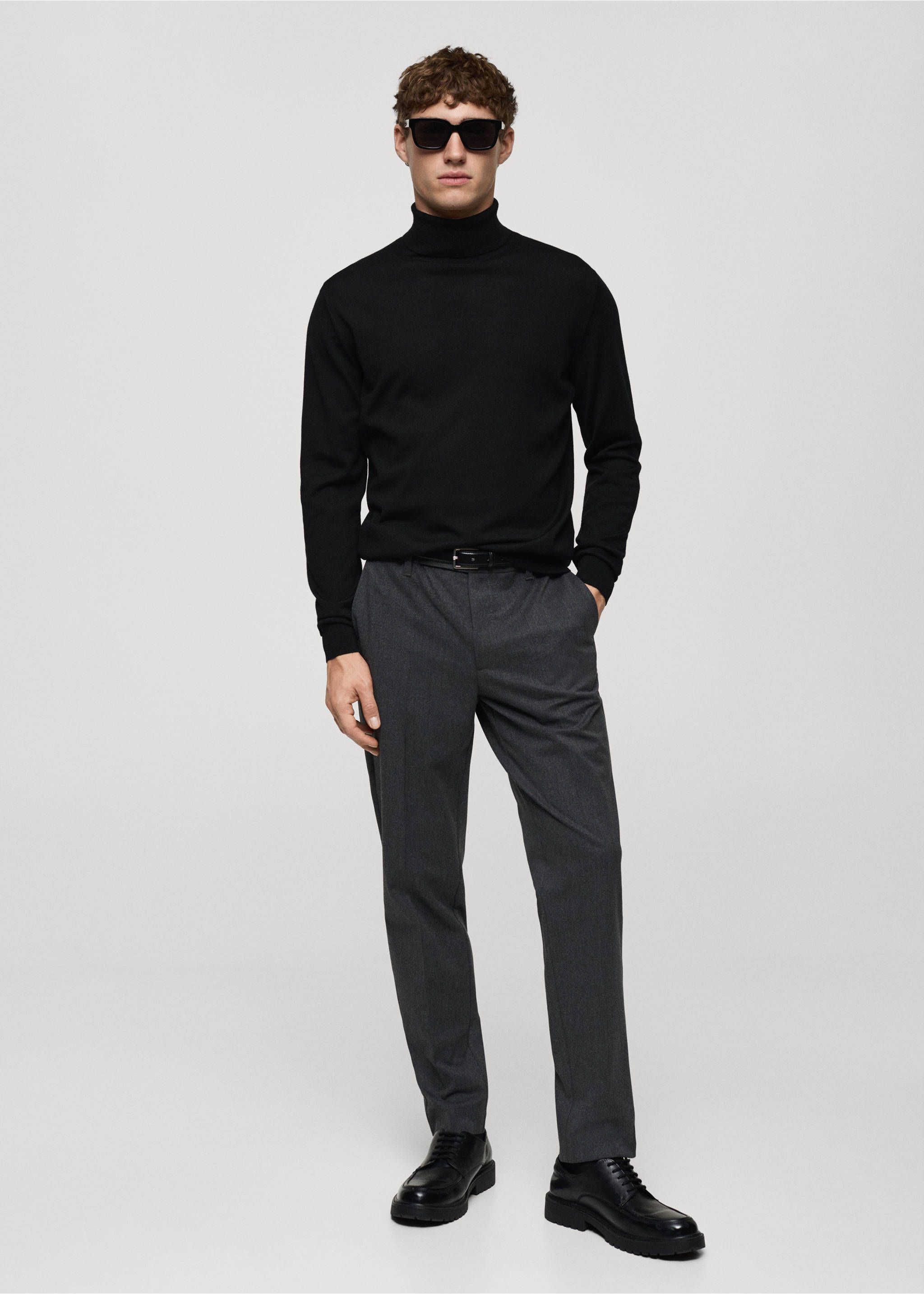 Rollkragenpullover aus 100 % Merinowolle - Allgemeine Ansicht, Schwarz. Ref: 87000619-00.