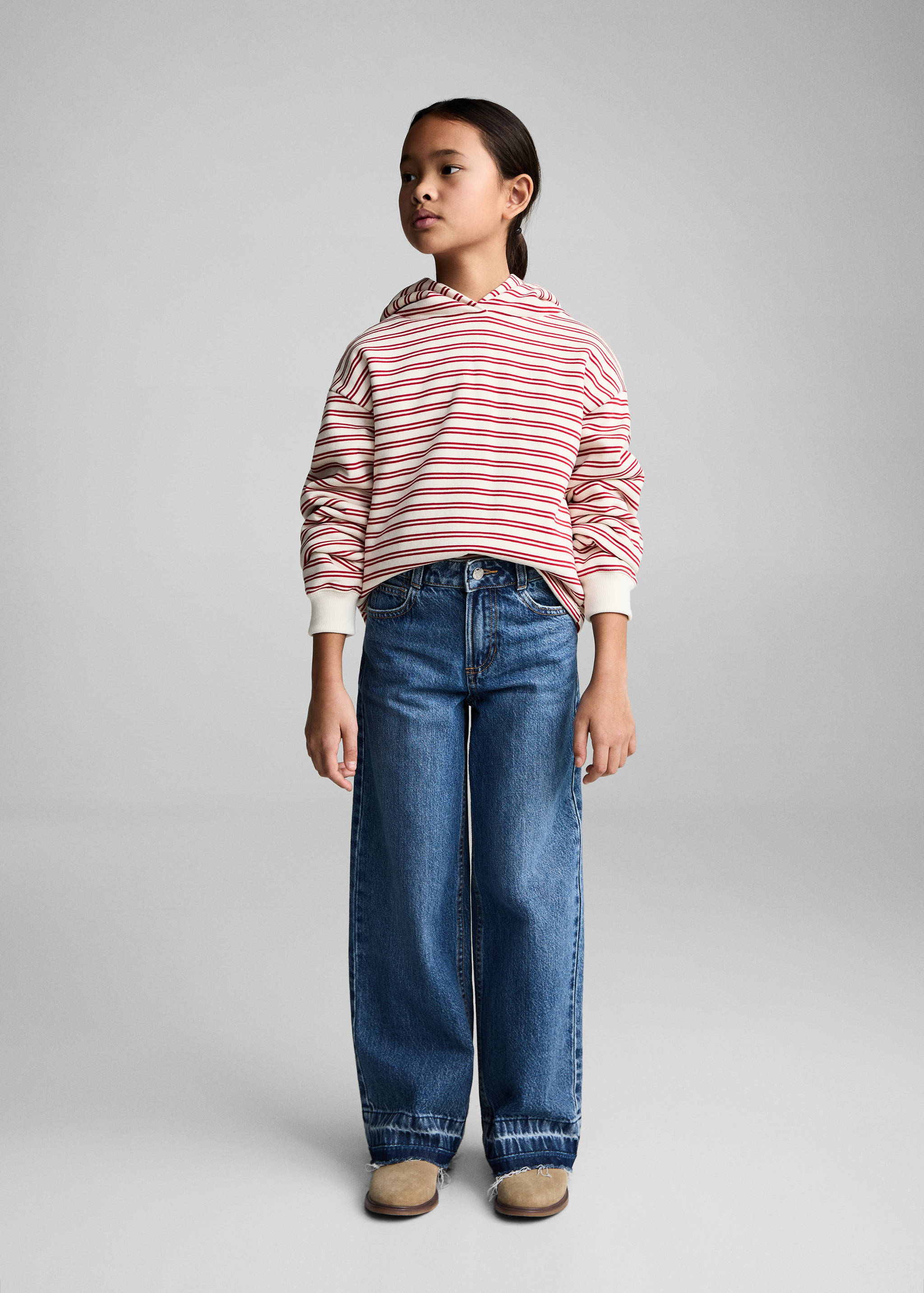 Wideleg low frayed hem jeans - General plane