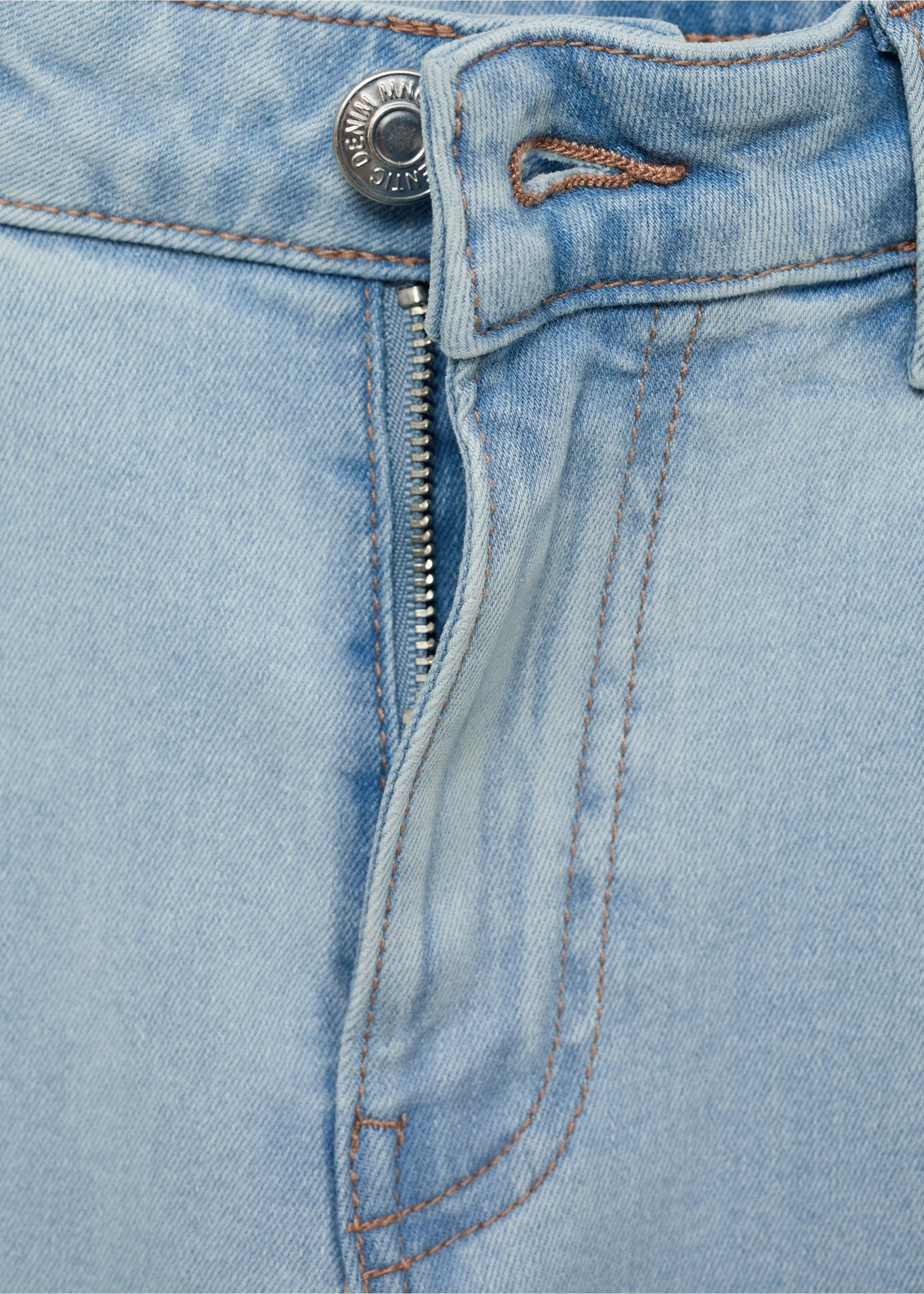 Jean flare crop - Détail de l'article 8, Bleu clair. Ref: 87001069-00.