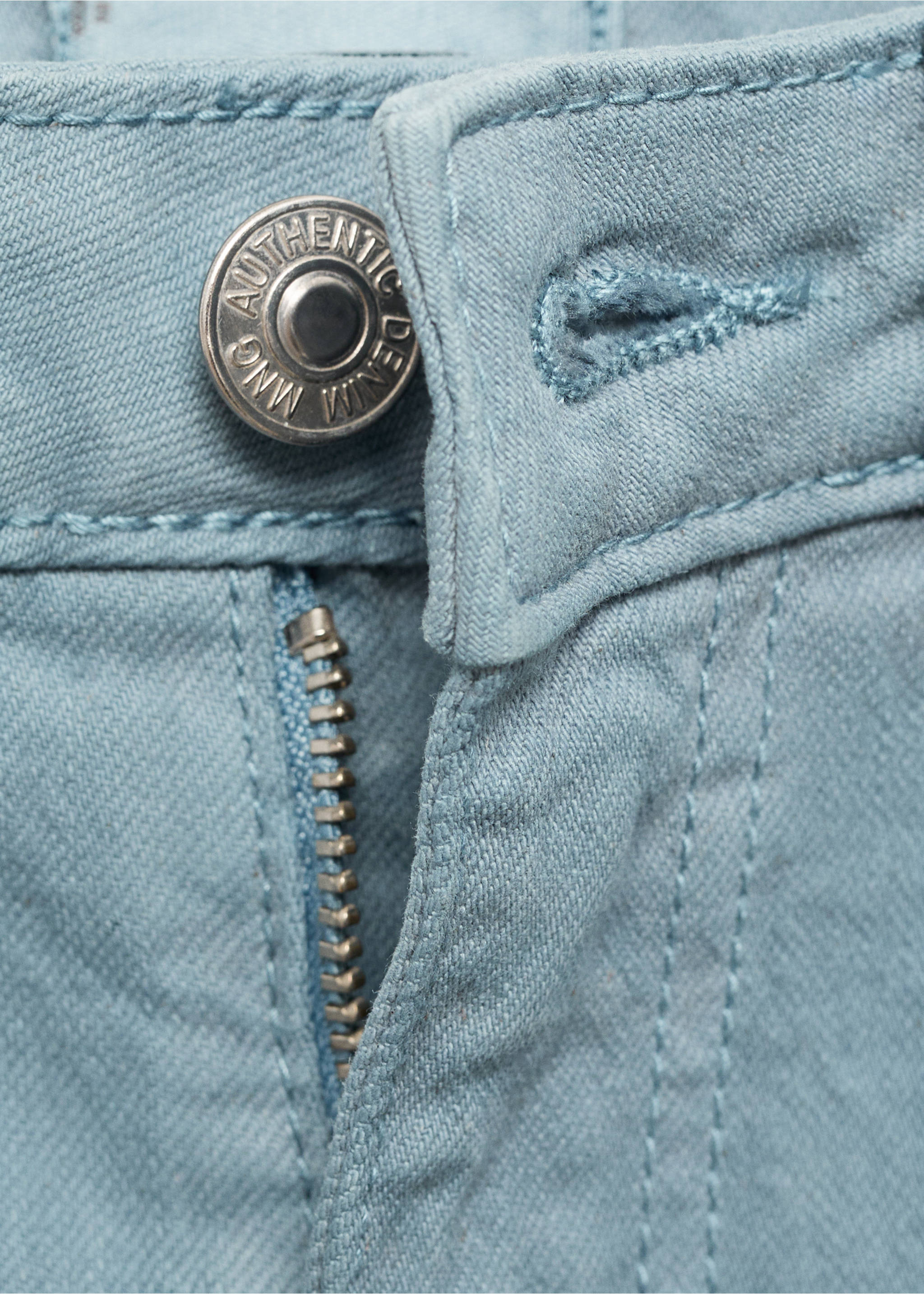 Cropped flared cargo jeans - Details of the article 8, Blue. Ref: 87001084-00.