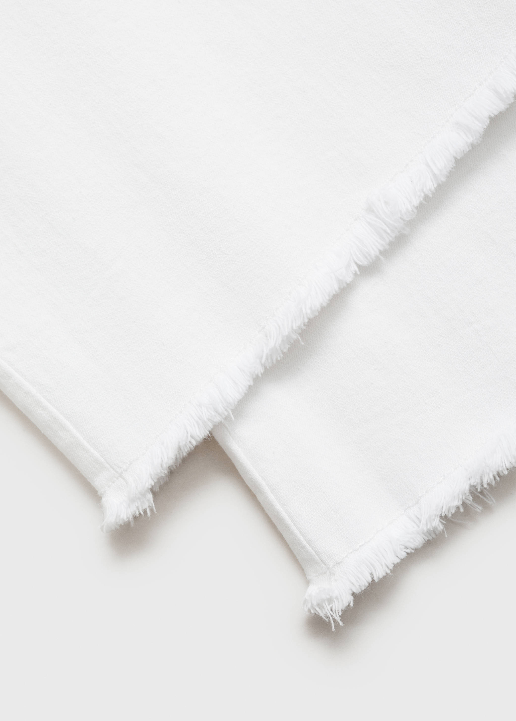 Wideleg-Jeans mit ausgefranstem Saum - Detail des Artikels 0