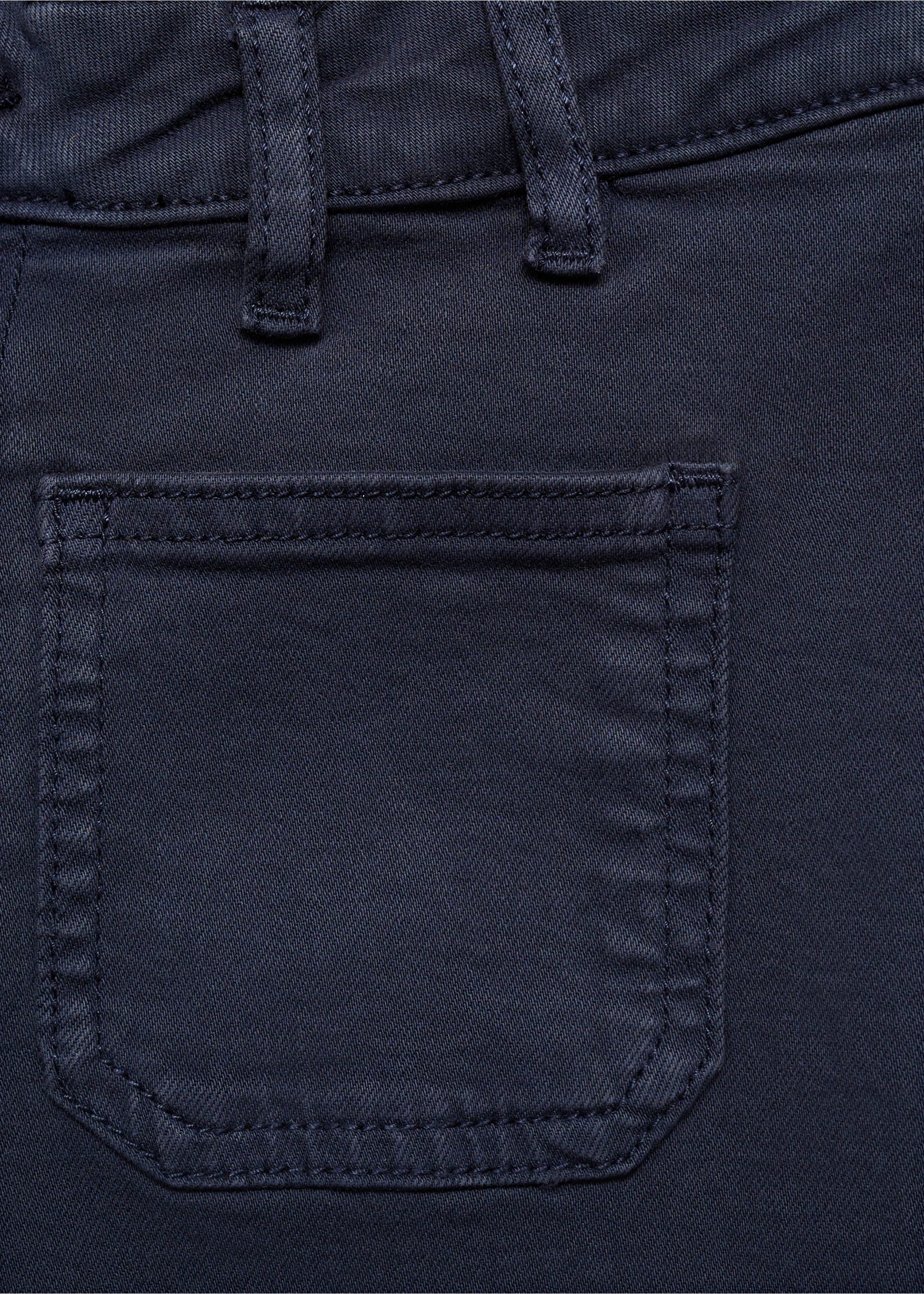 Culotte jeans with pockets - Details of the article 0, Dark Navy. Ref: 87001089-00.
