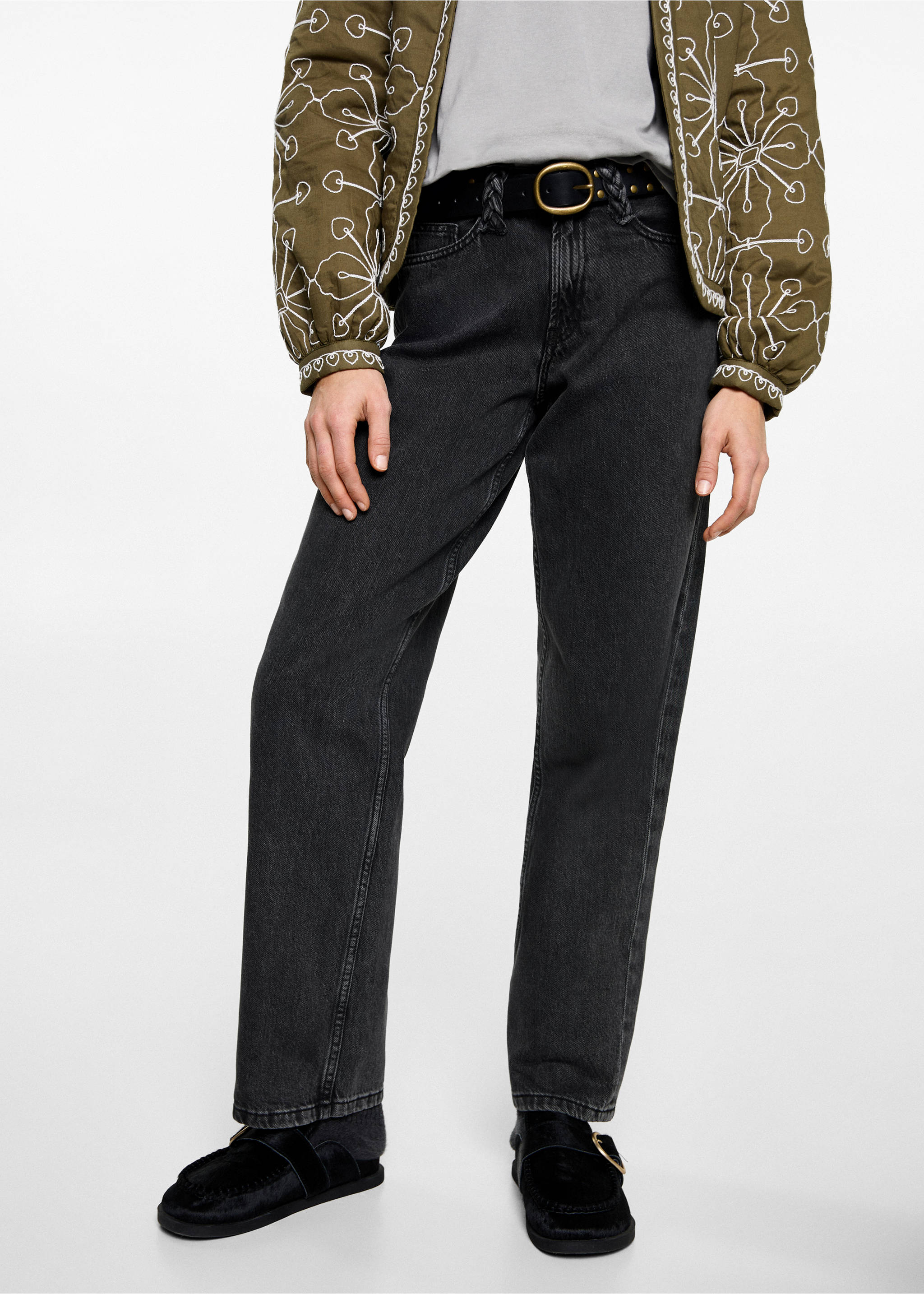Gerade Jeans mit geflochtenen Schlaufen - Mittlere Ansicht, Black denim. Ref: 87001093-00.