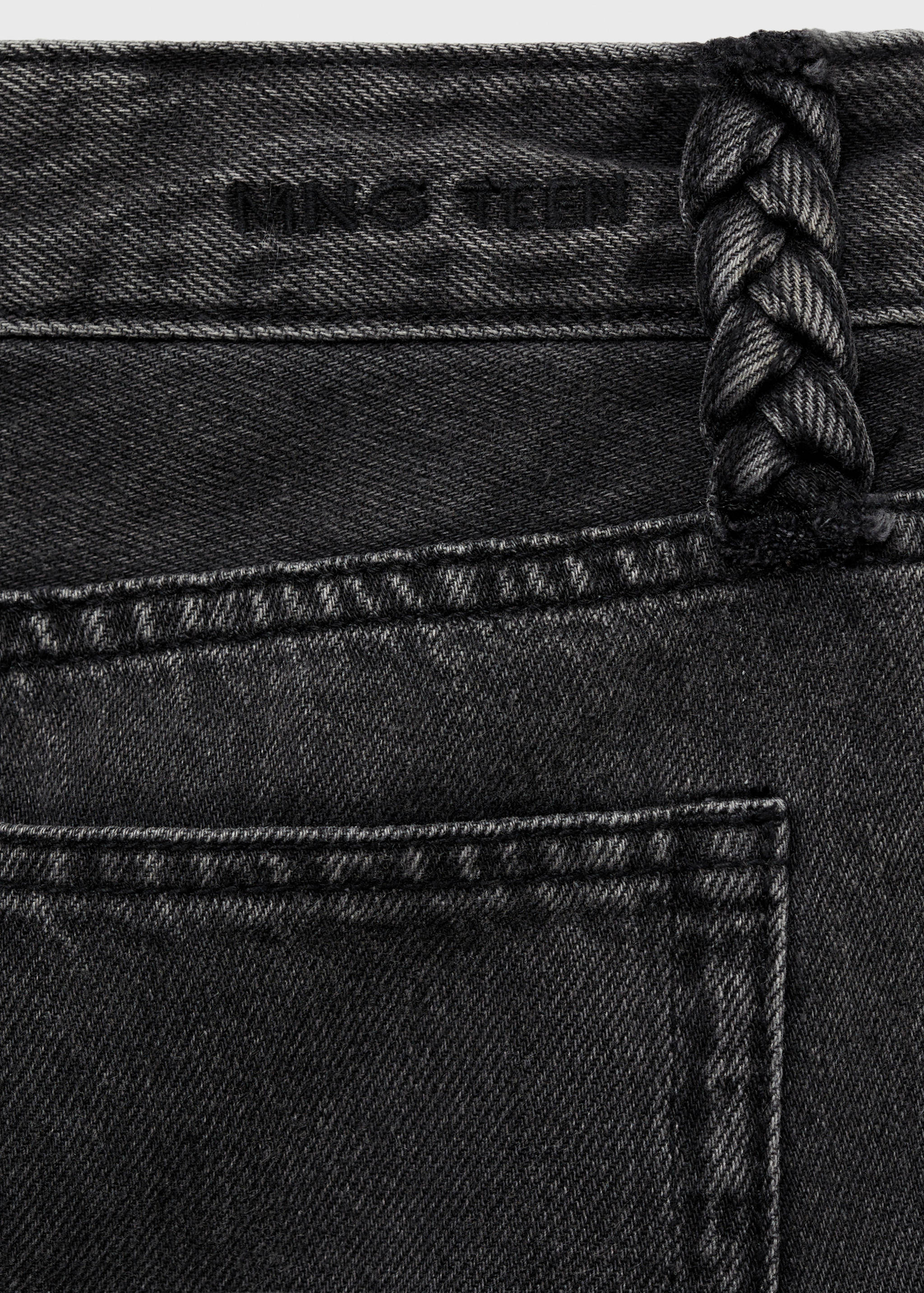 Gerade Jeans mit geflochtenen Schlaufen - Detail des Artikels 0