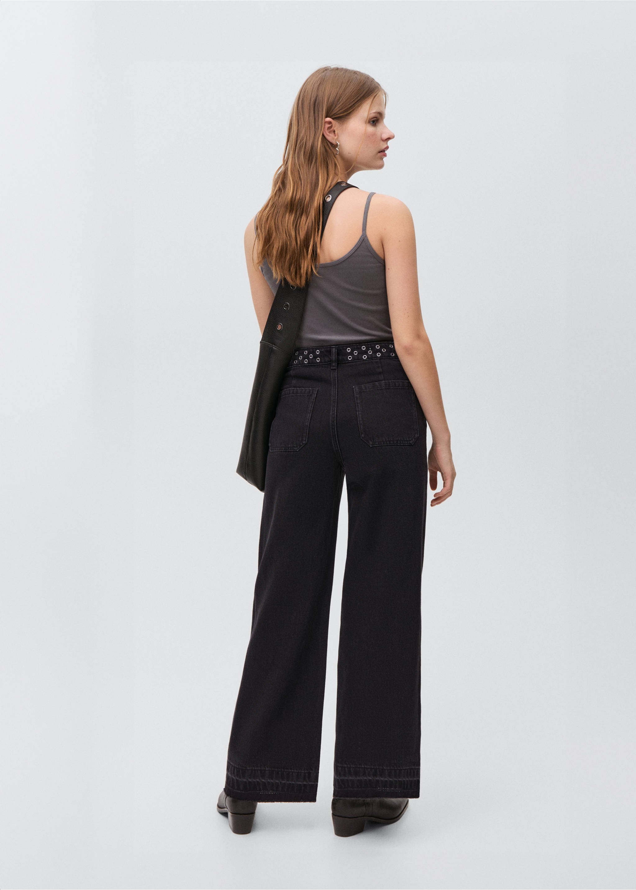 Jean wide leg - Verso de l’article, Black denim. Ref: 87001094-00.