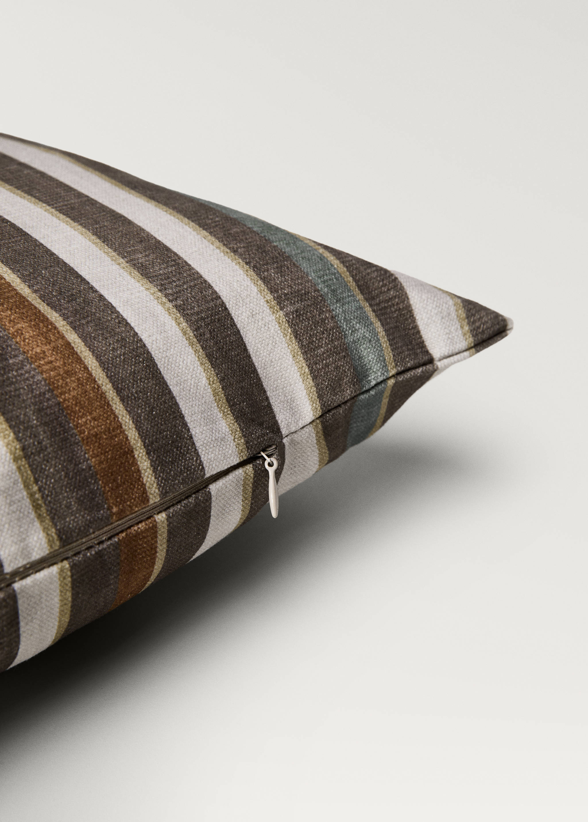 Kissenbezug mit Streifenprint, 40 x 60 cm - Detail des Artikels 1