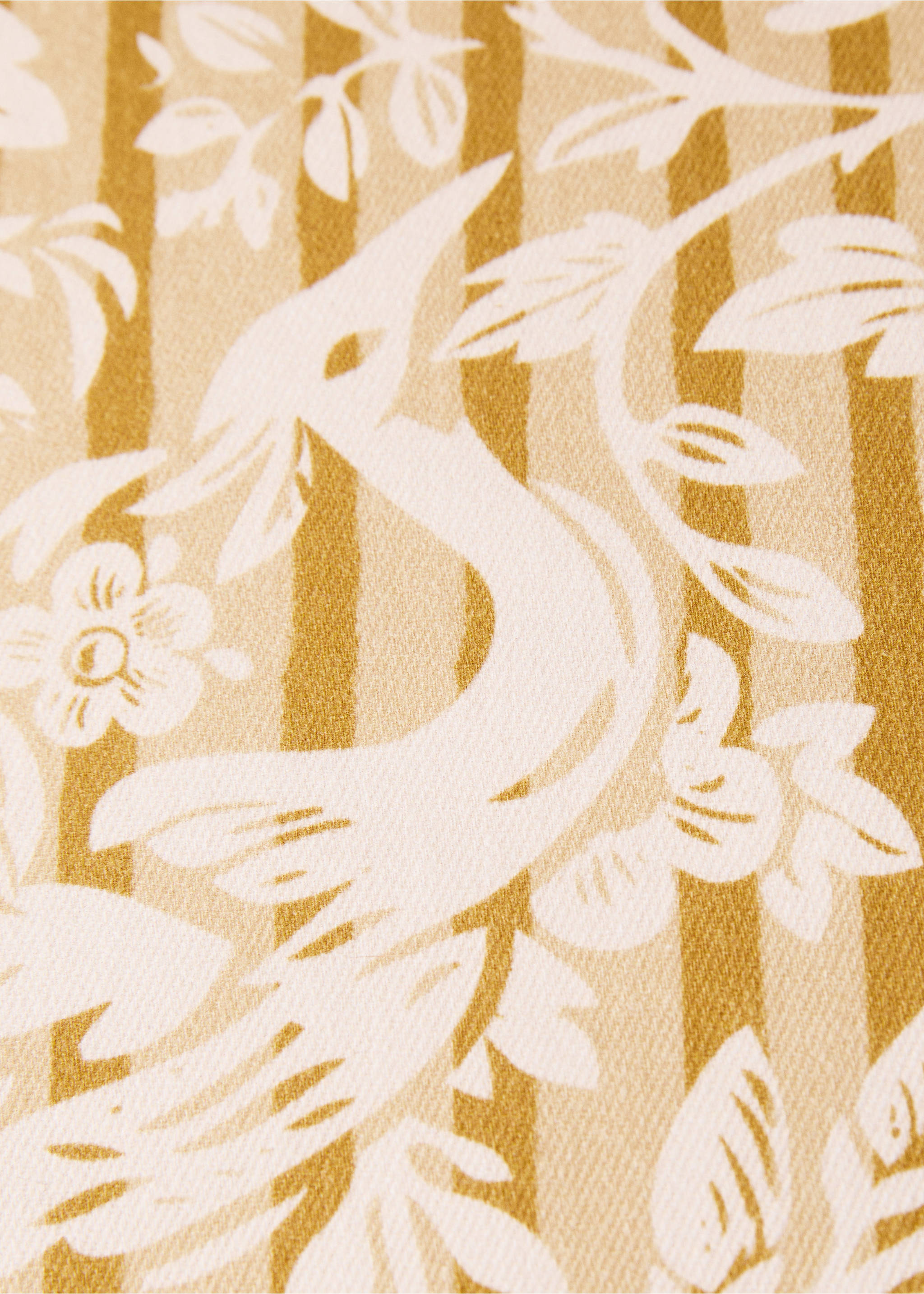 Kissenbezug mit Blumen- und Streifenmuster, 45 x 45 cm - Detail des Artikels 1, Apfelgrün. Ref: 87002034-00.