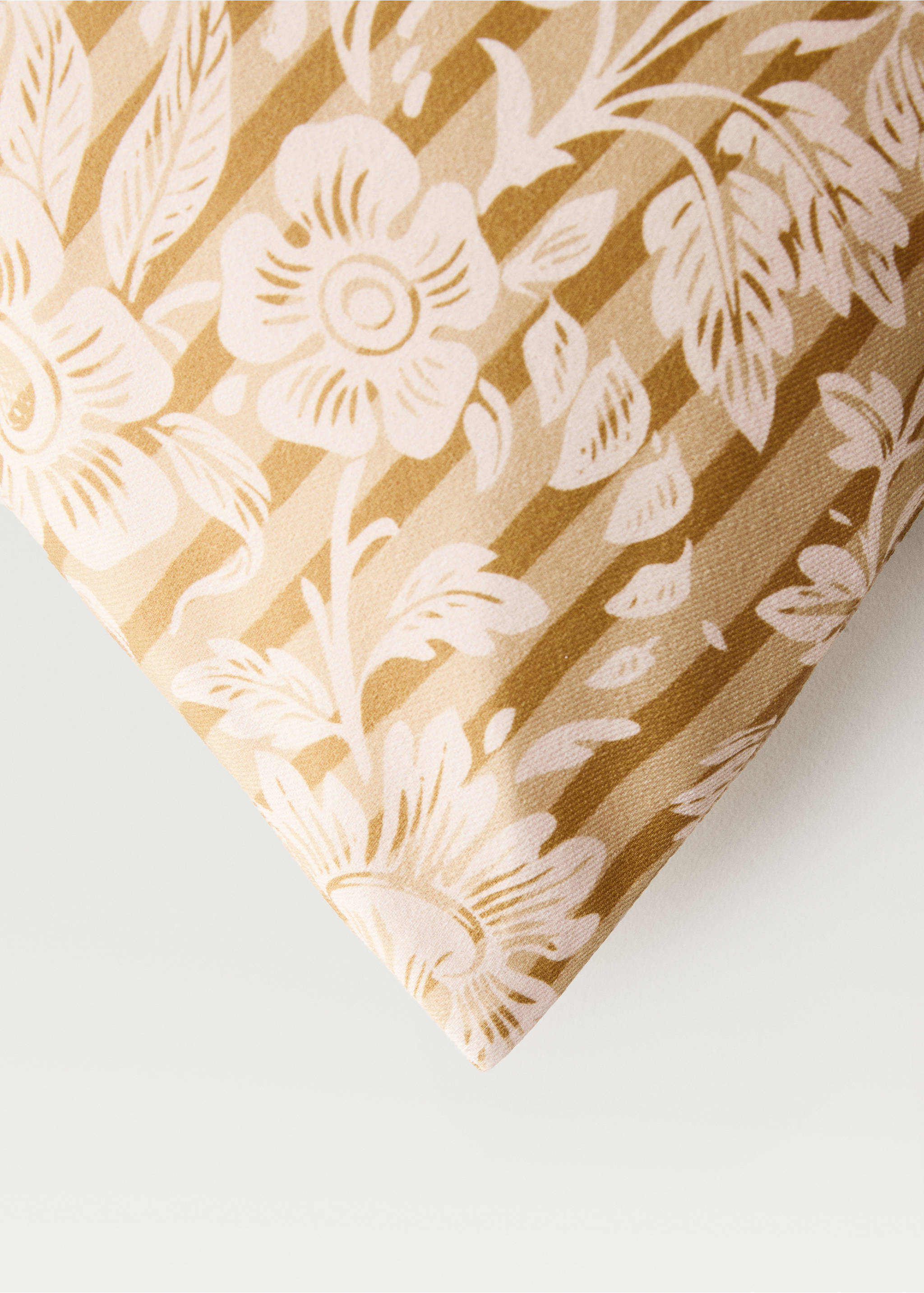 Kissenbezug mit Blumen- und Streifenmuster, 45 x 45 cm - Detail des Artikels 3, Apfelgrün. Ref: 87002034-00.