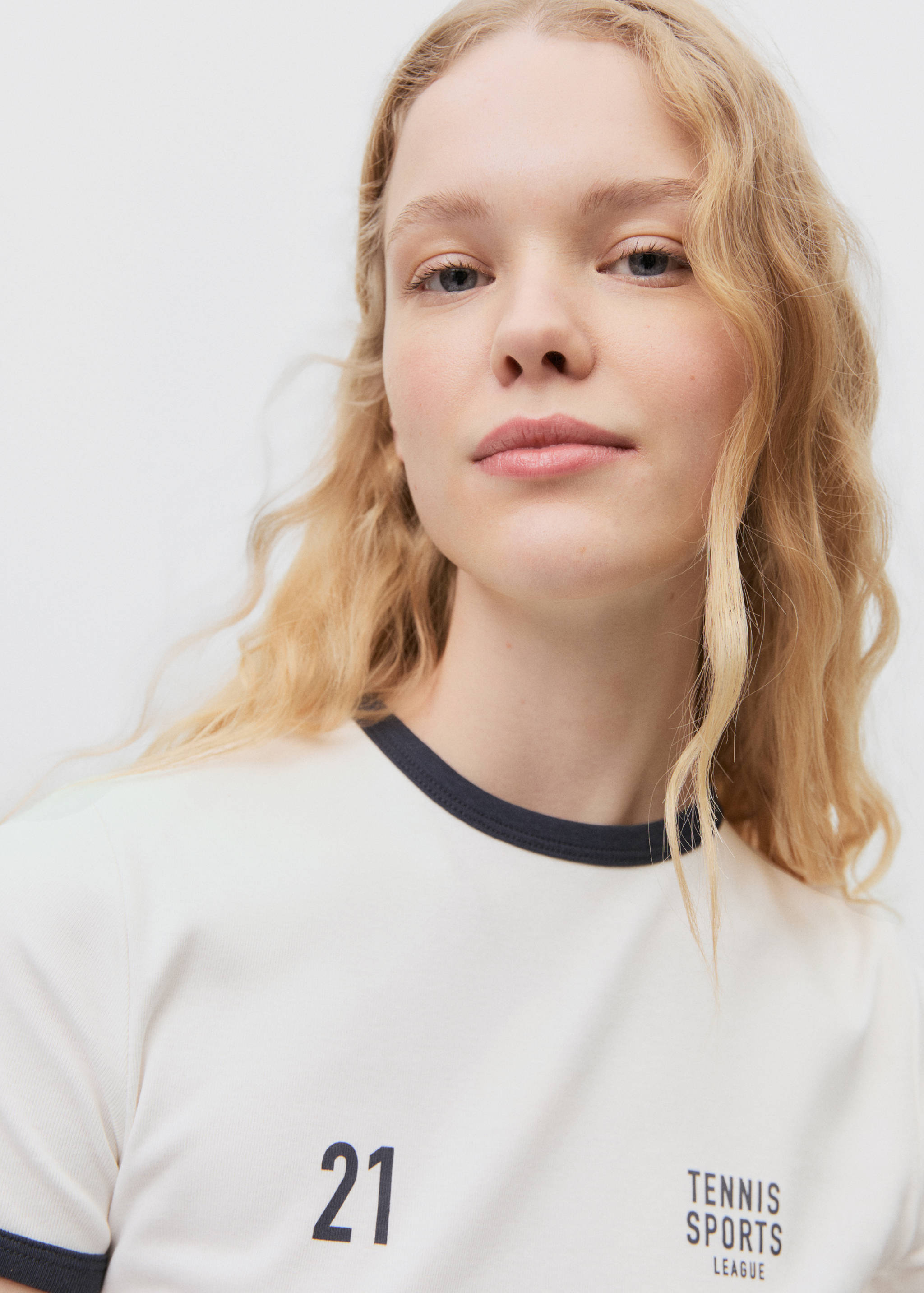 Cropped cotton T-shirt - Details of the article 1