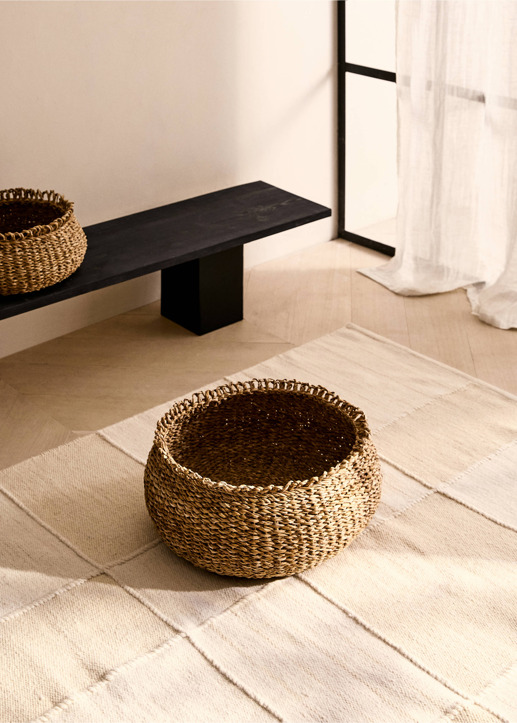 Medium natural fibre round basket - General plane, Brown. Ref: 87002923-00.