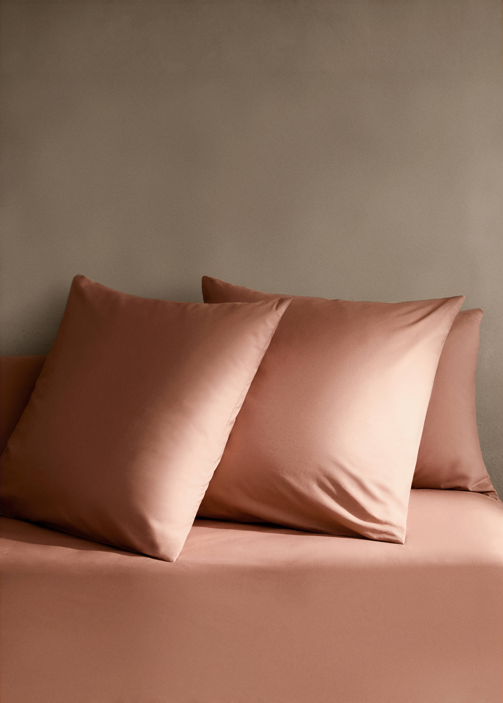 Percale cotton duvet cover with linen trim Queen bed - Details of the article 7