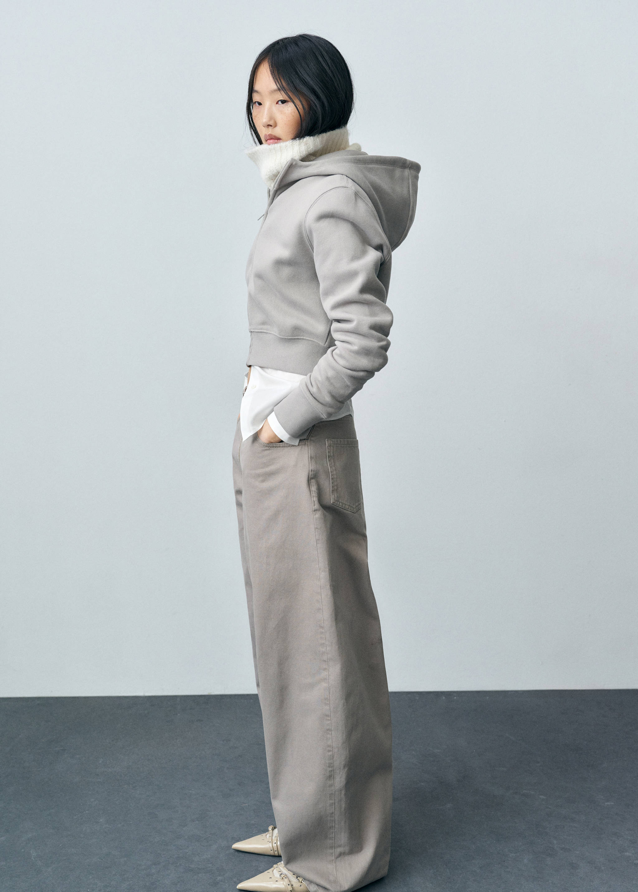 Wide leg jeans with zipper - Details of the article 2