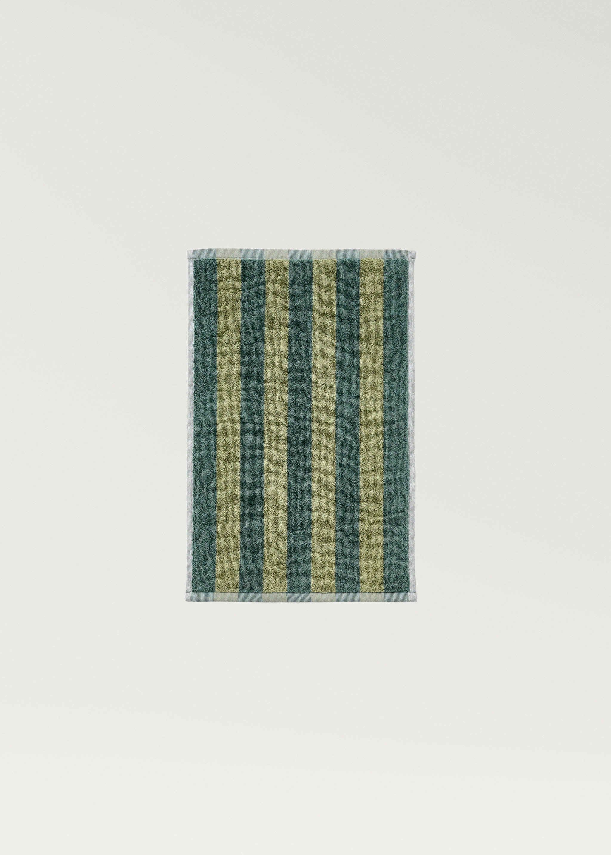 Two-tone striped towel - Details of the article 3