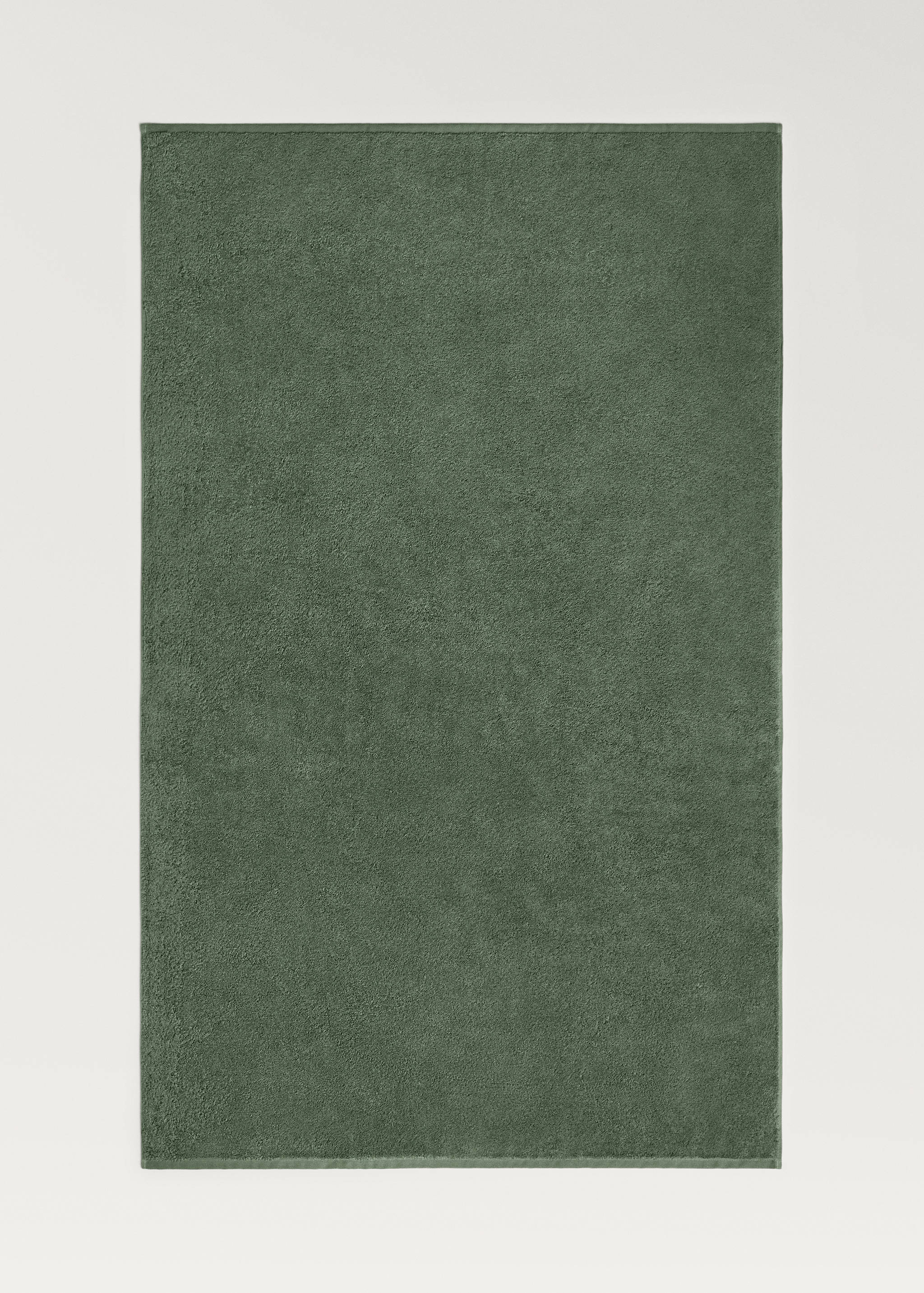 Soft cotton bath towel - Article without model