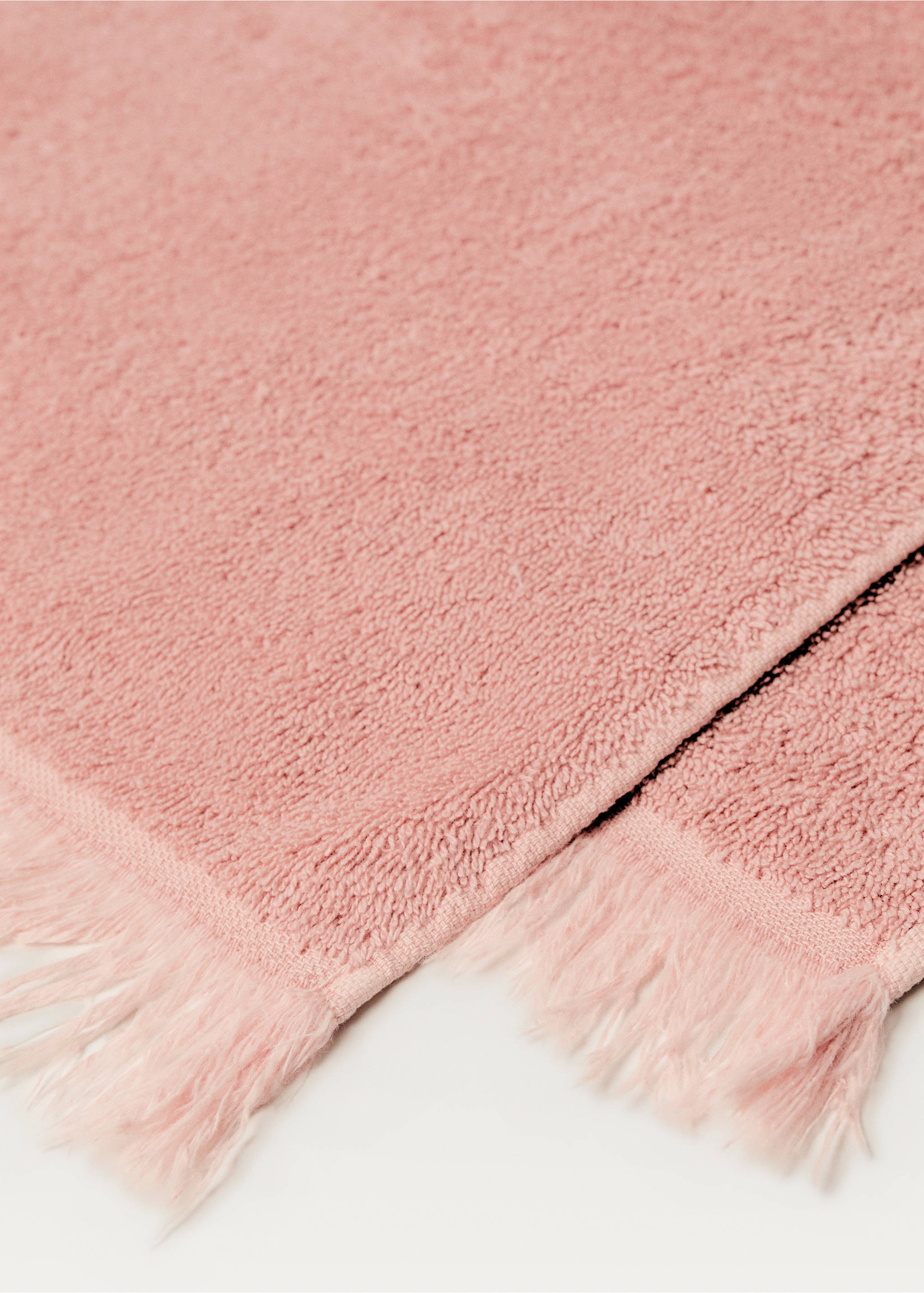 Organic cotton children's shower towel with fringes - Details of the article 1, Pink. Ref: 87003362-00.