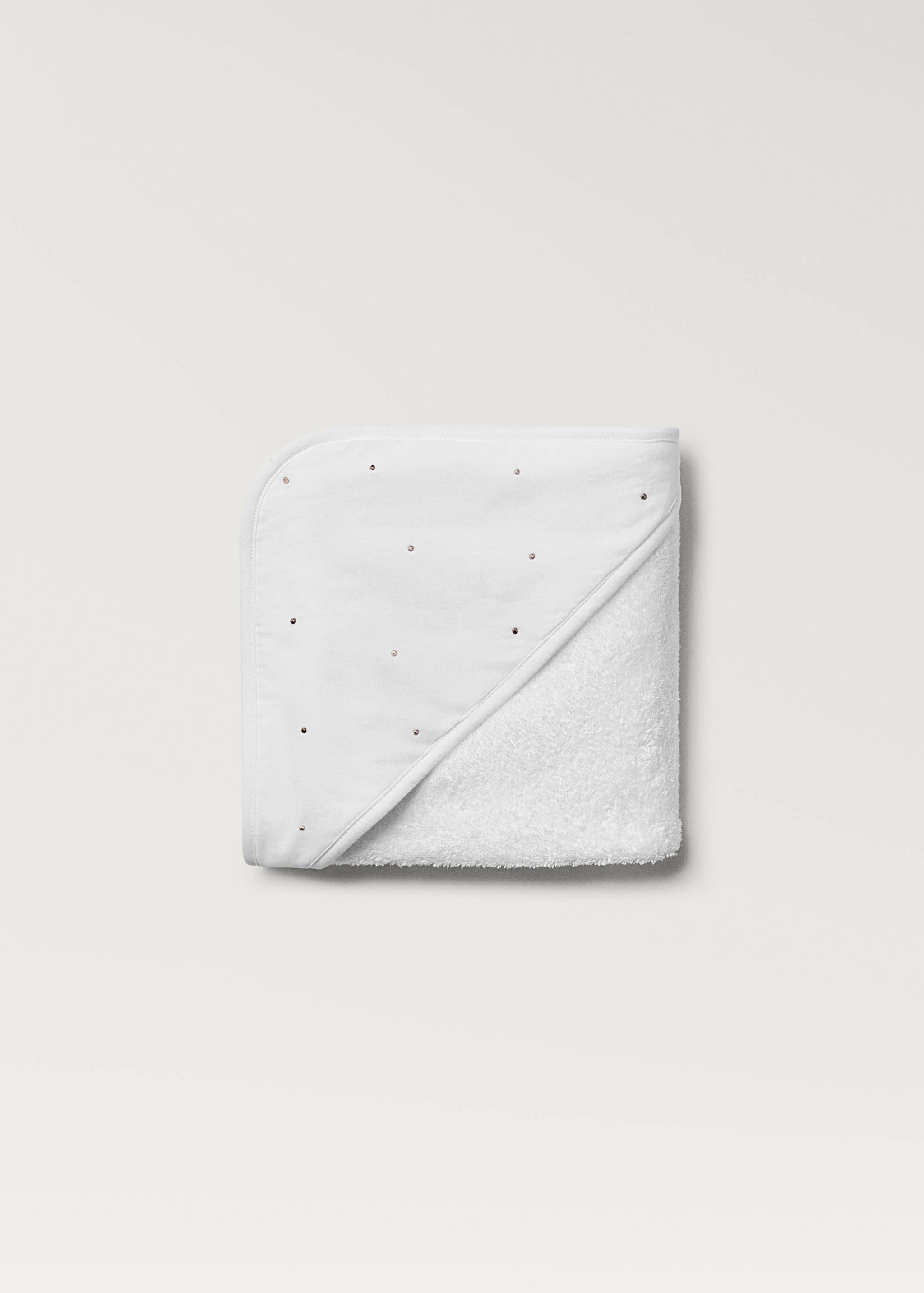 Children's bath towel embroidered with polka dots - Details of the article 1