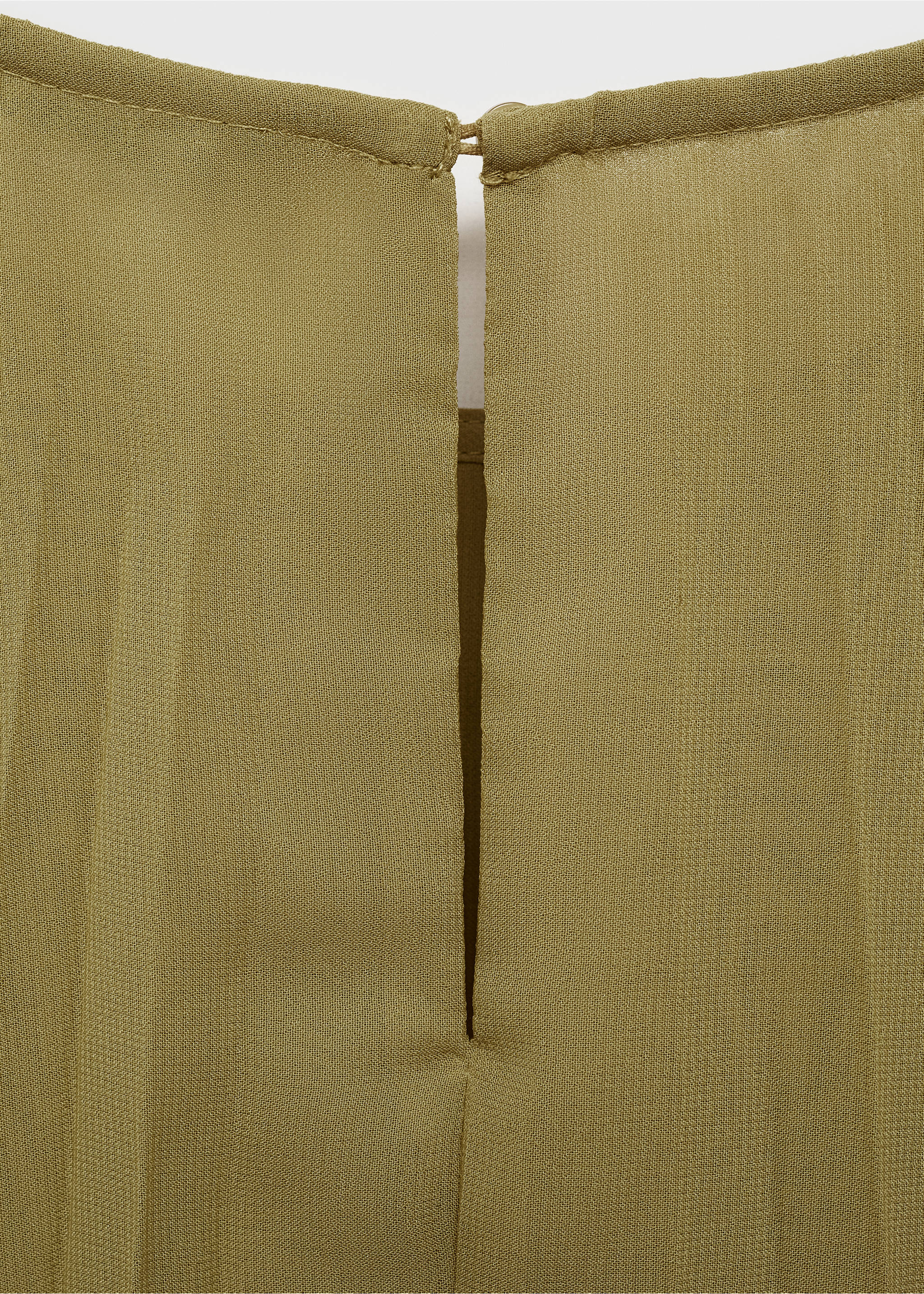 Pleated dress with bow belt - Details of the article 0, Olive Green. Ref: 87004071-00.