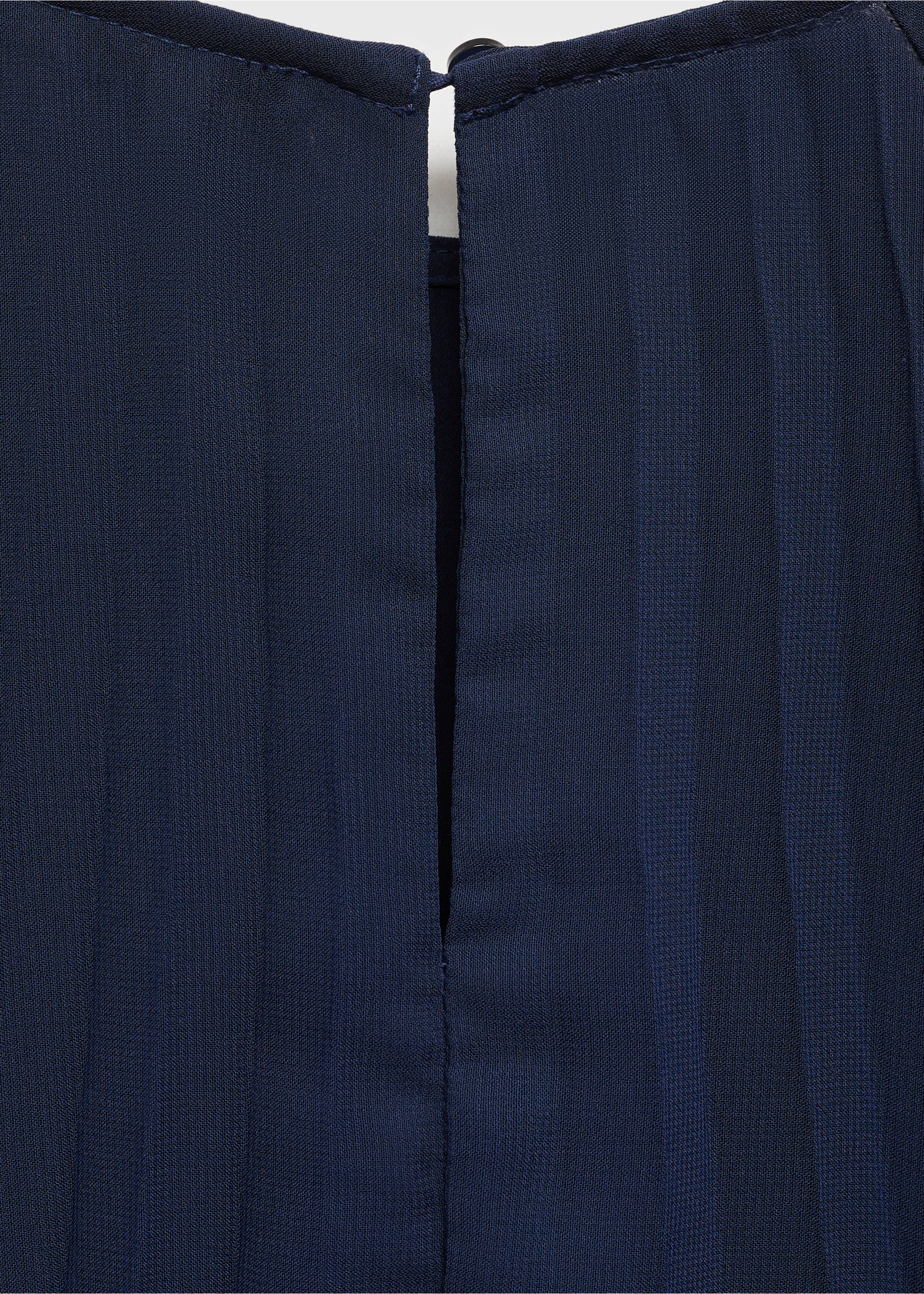Pleated dress with bow belt - Details of the article 0, Navy. Ref: 87004071-00.