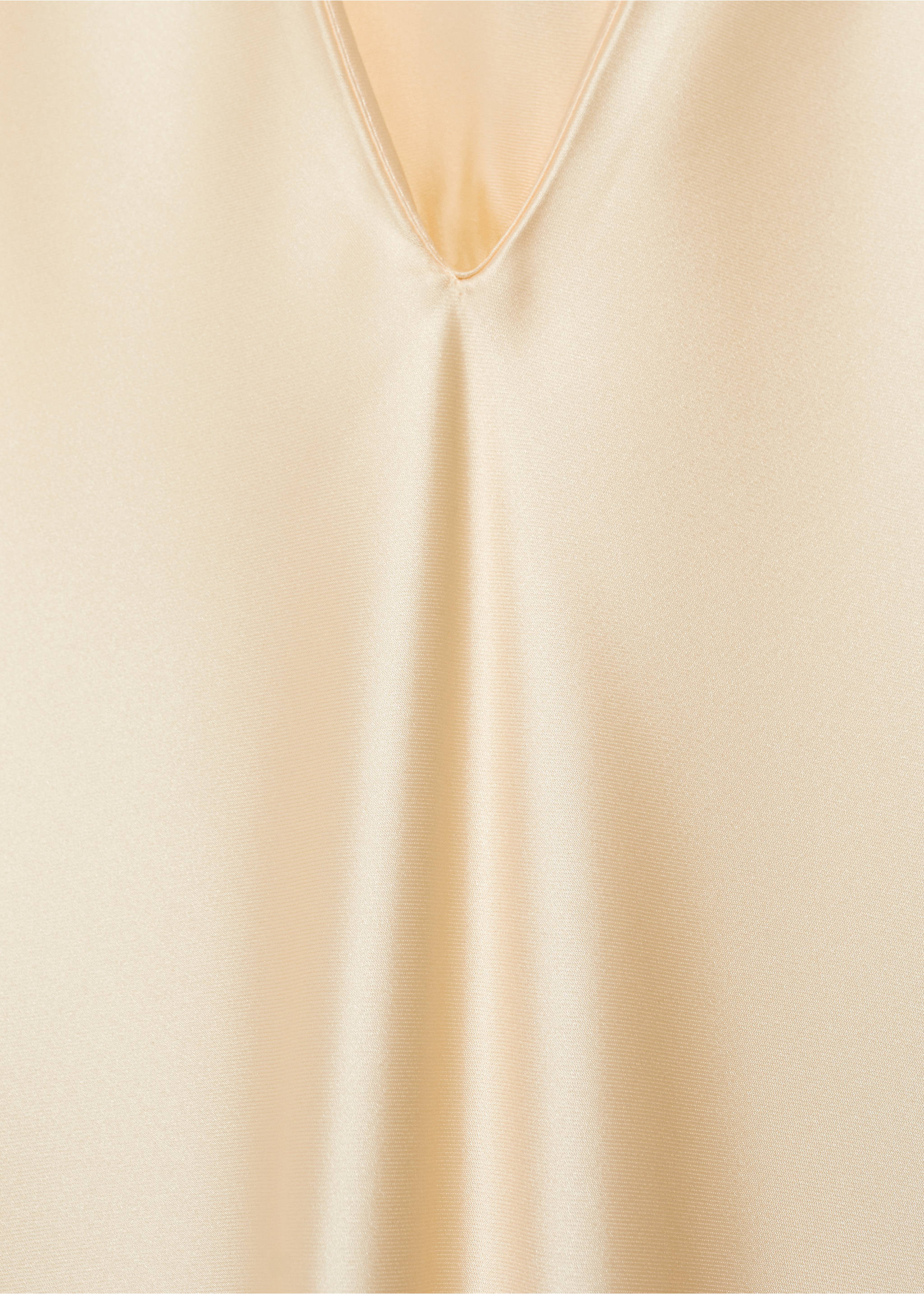 V-neck dress with flared sleeves - Details of the article 8, Gold. Ref: 87004076-00.