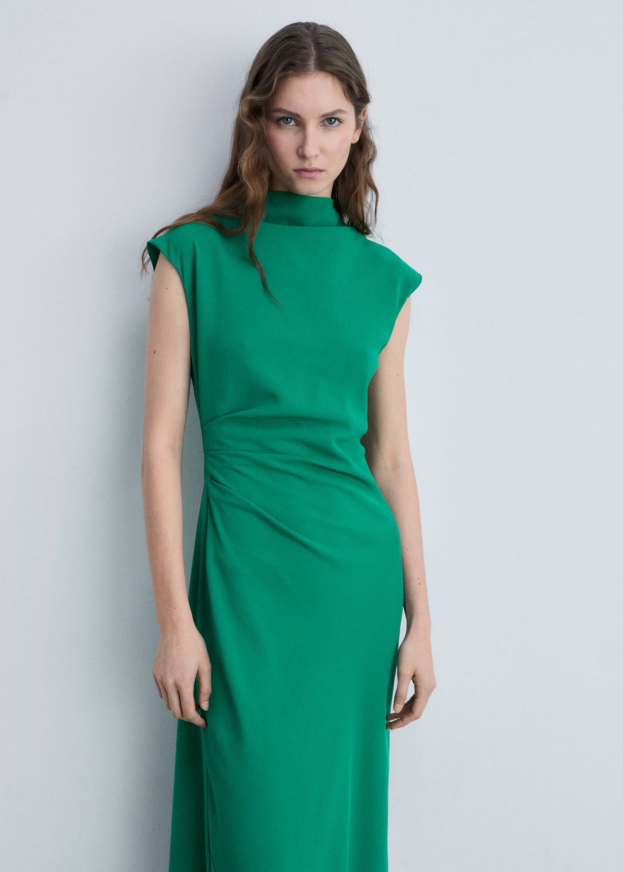 A-line dress with draped waist - Medium plane