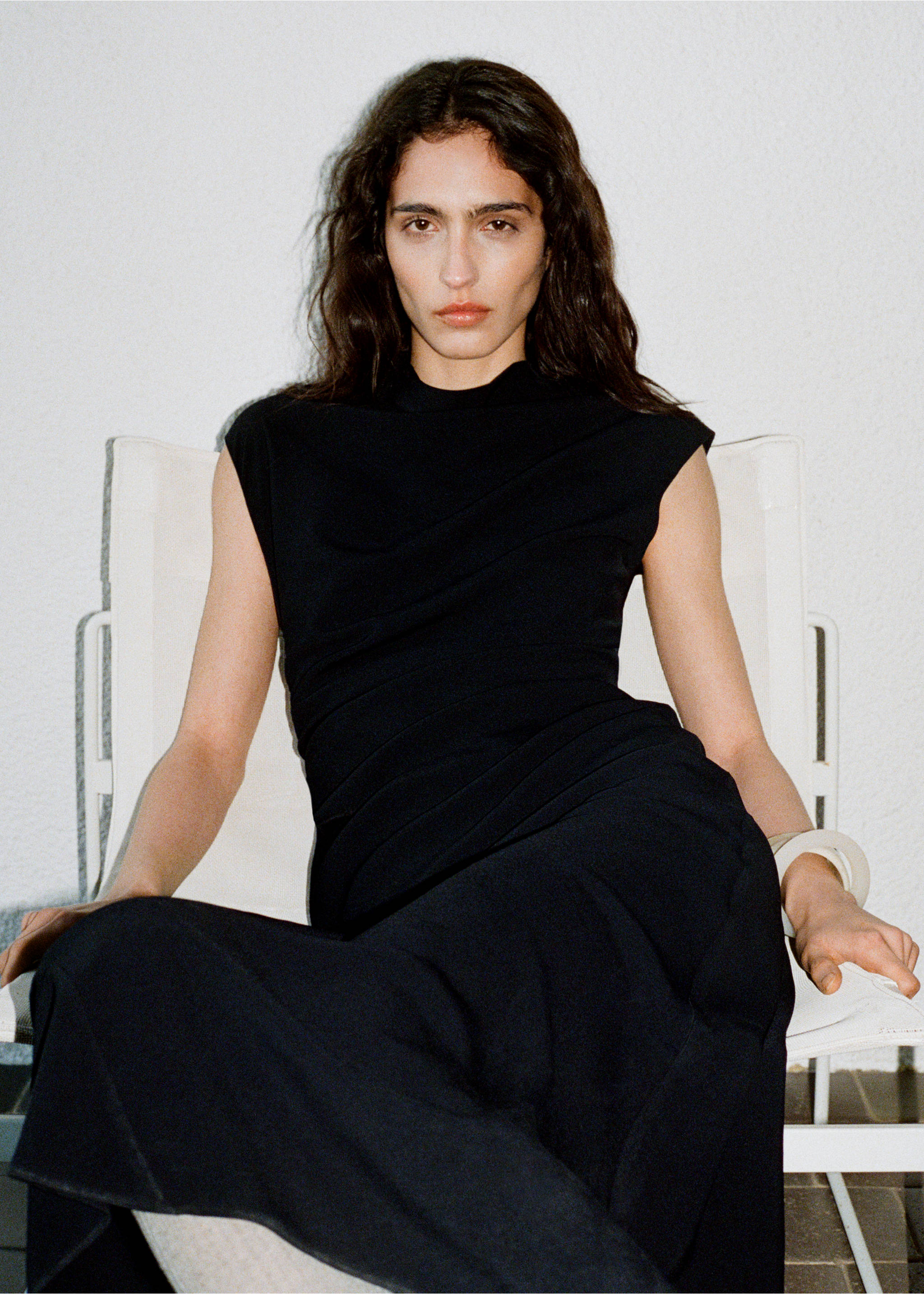 A-line dress with draped waist - Details of the article 7, Black. Ref: 87004081-00.