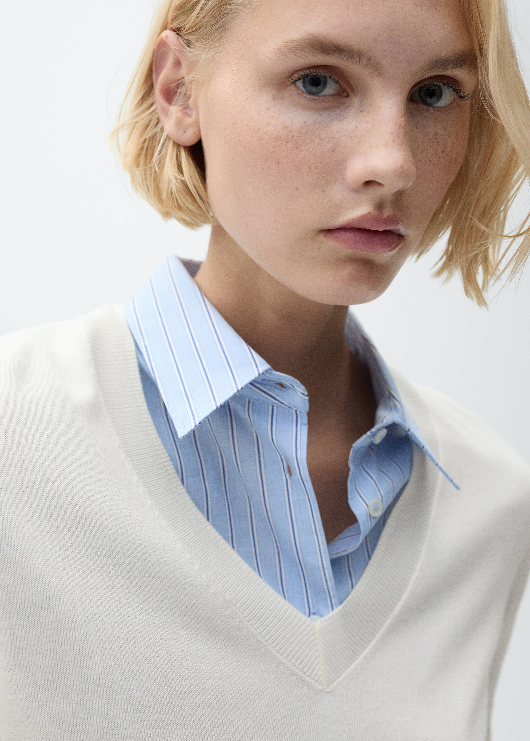 Strickpullover mit V-Ausschnitt - Detail des Artikels 1